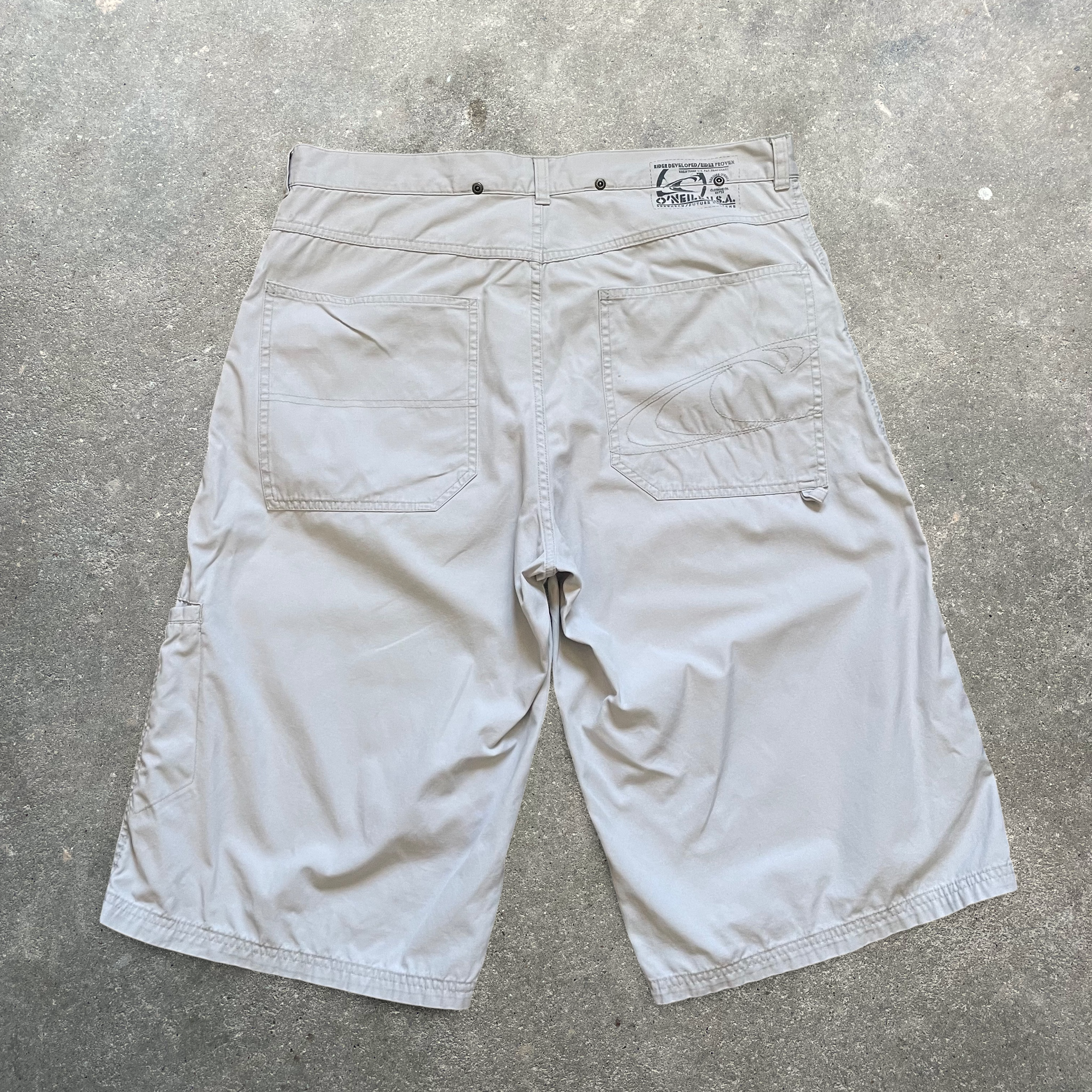 90's O'Neill Cargo Shorts (34)