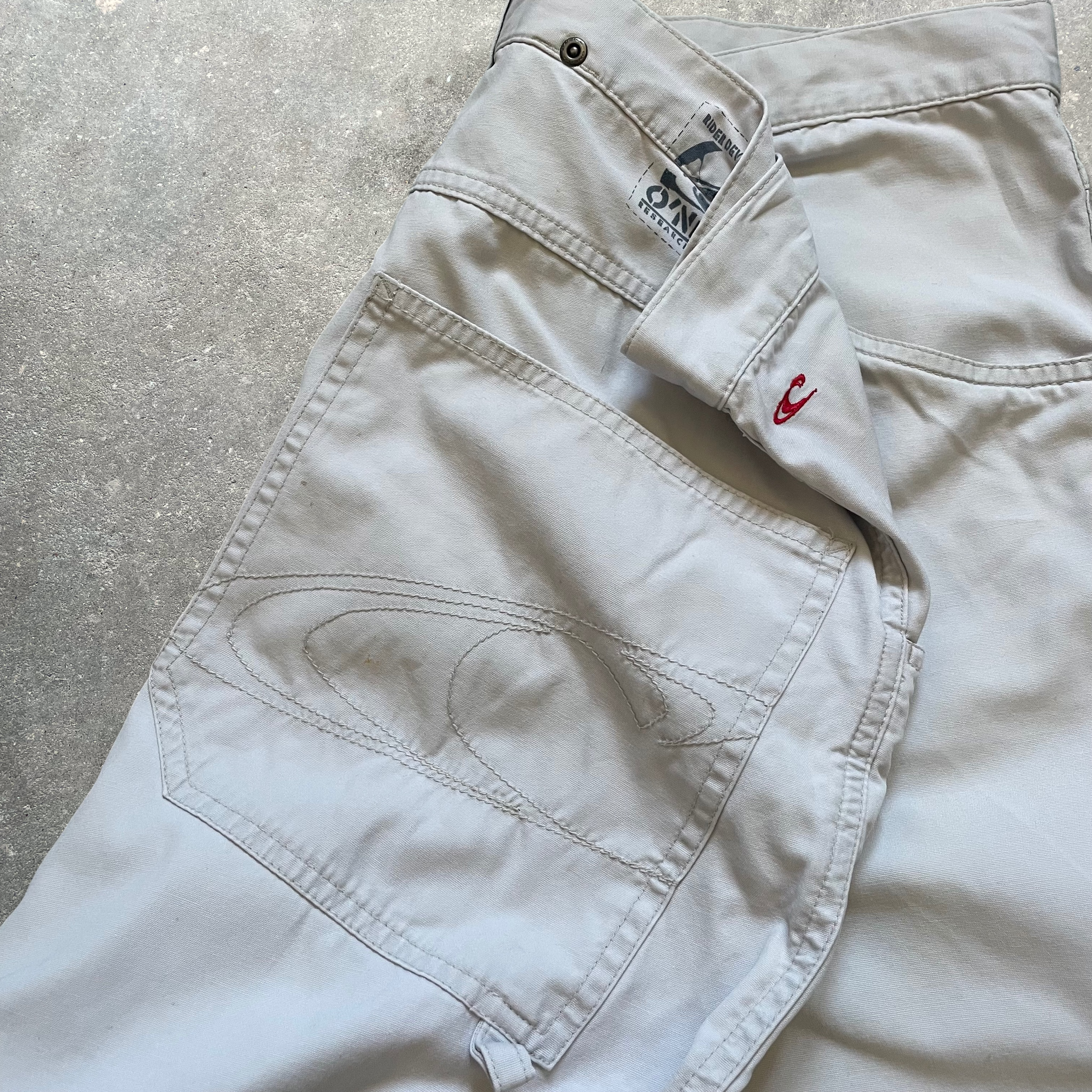 90's O'Neill Cargo Shorts (34)