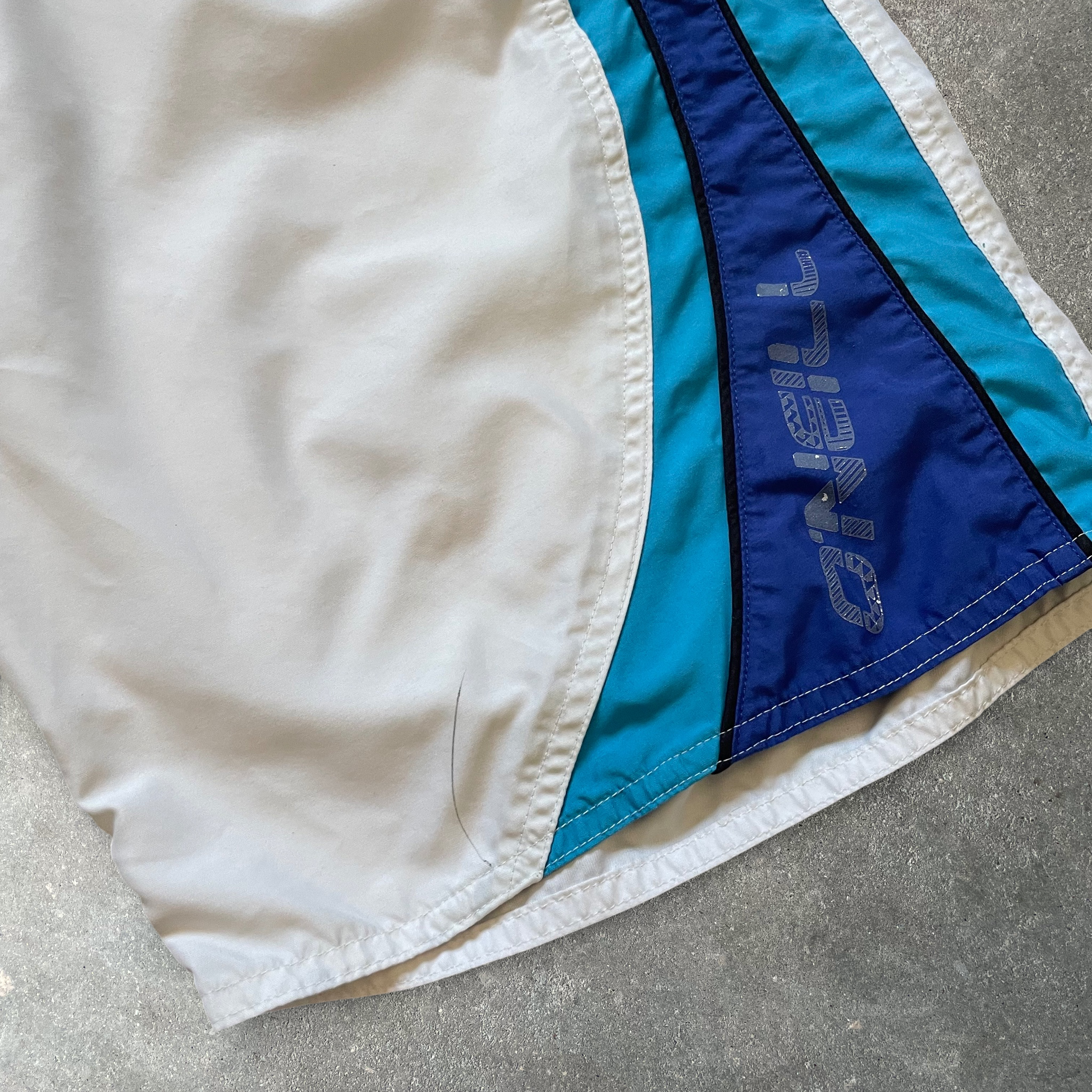 2000's O'Neill Boardshorts (32)