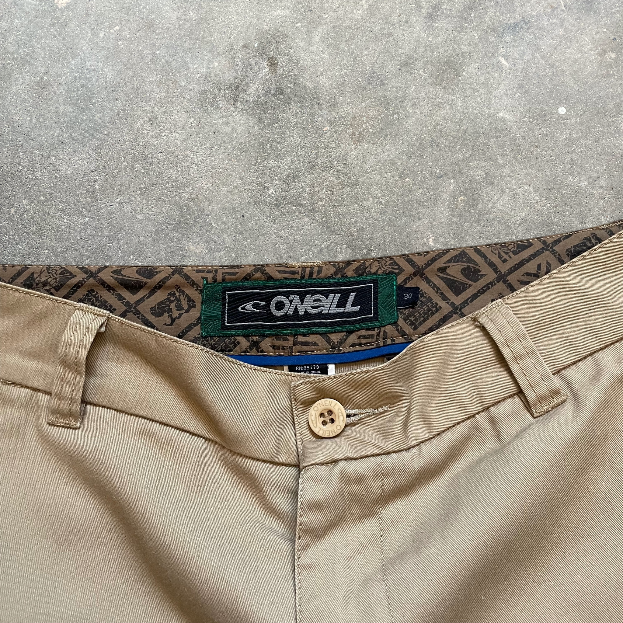 2000s O'Neill Chino Shorts (30)