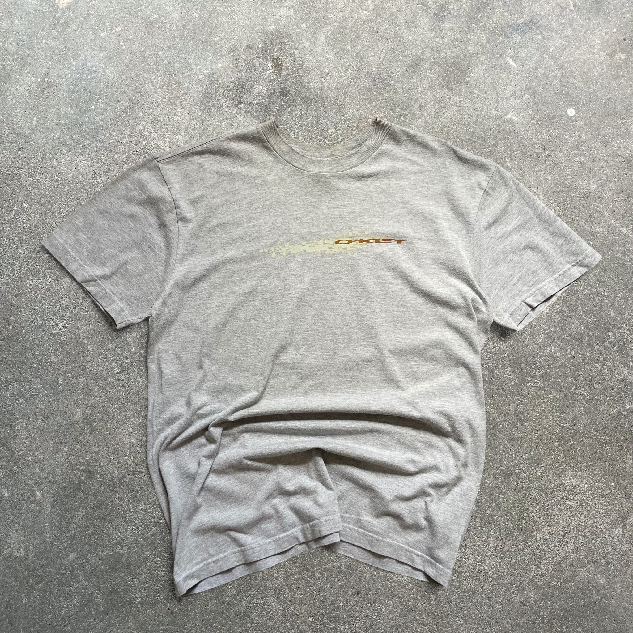 2000's Oakley T-shirt (L)