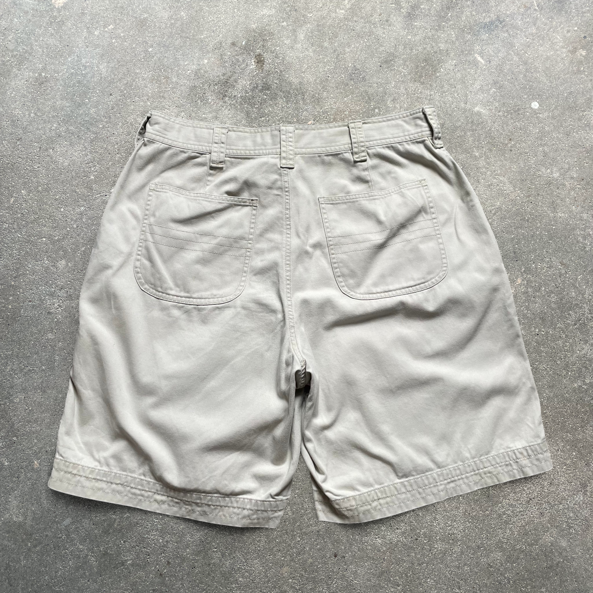 2000s Oakley Software Chino Shorts (32)