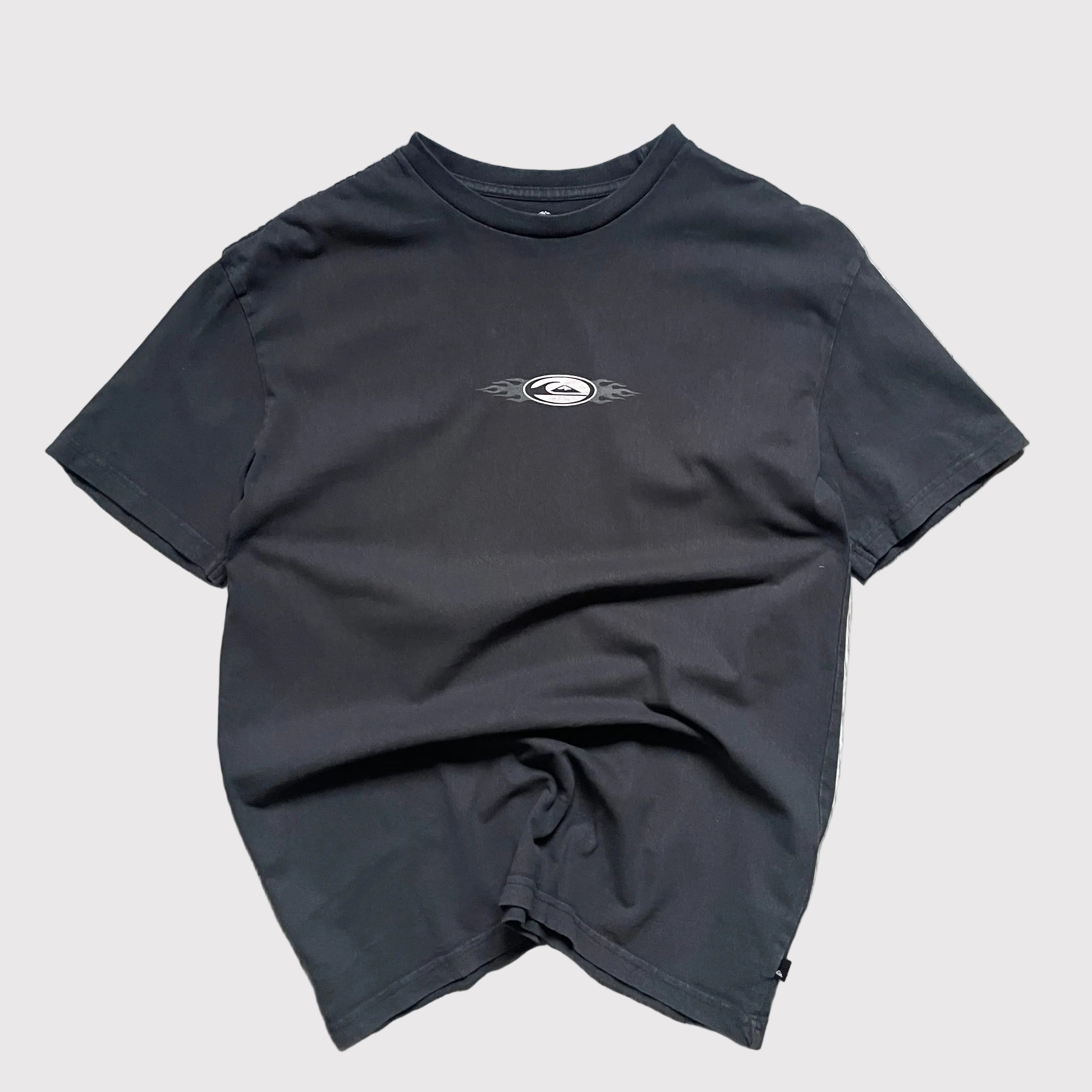 Vintage Quiksilver Graphic T-shirt, surf wear, surf t-shirt 