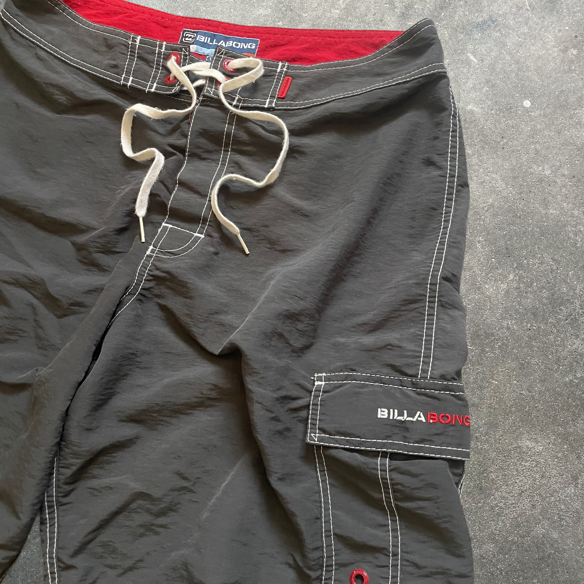 2000's Billabong Boardshorts Grey (32)