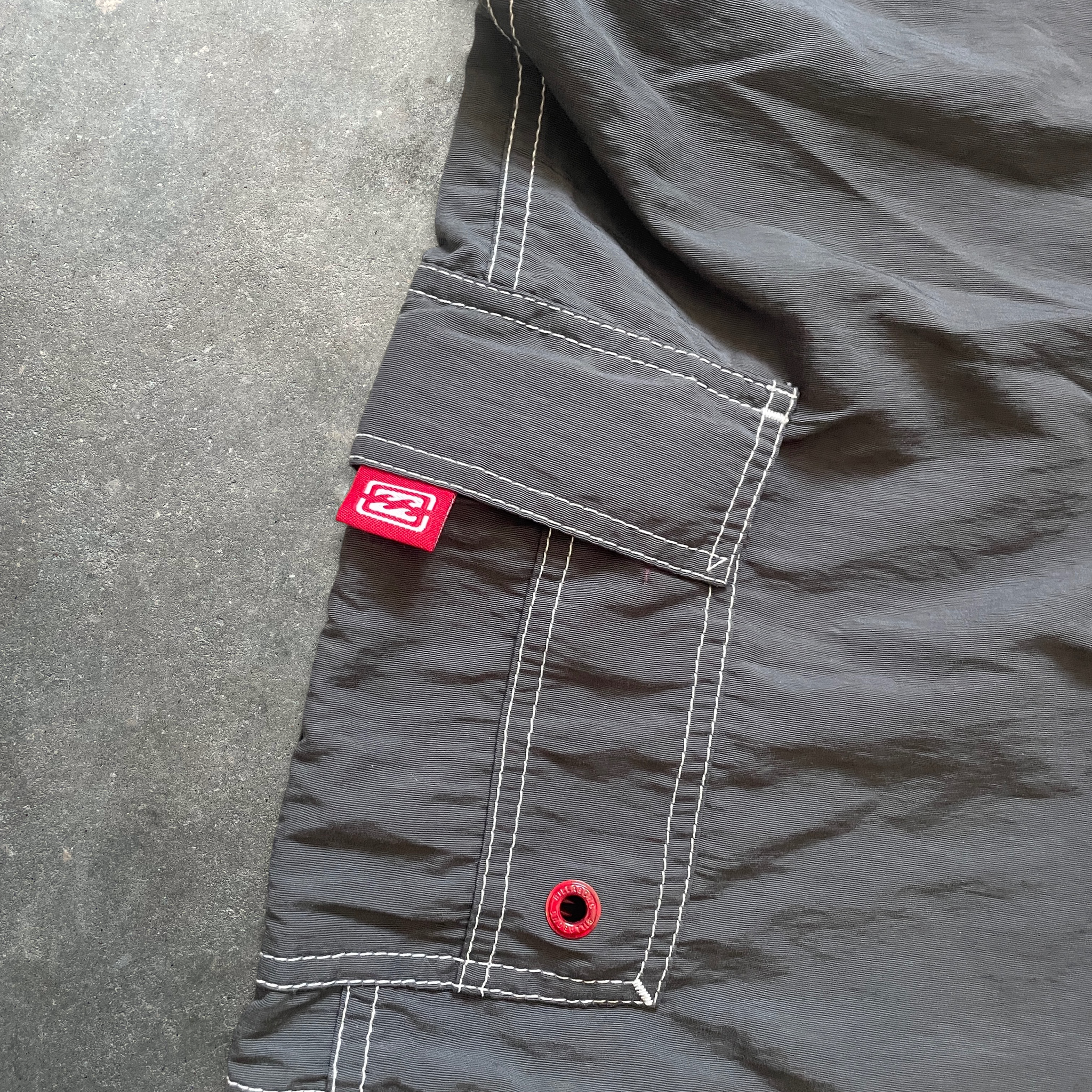 2000's Billabong Boardshorts Grey (32)