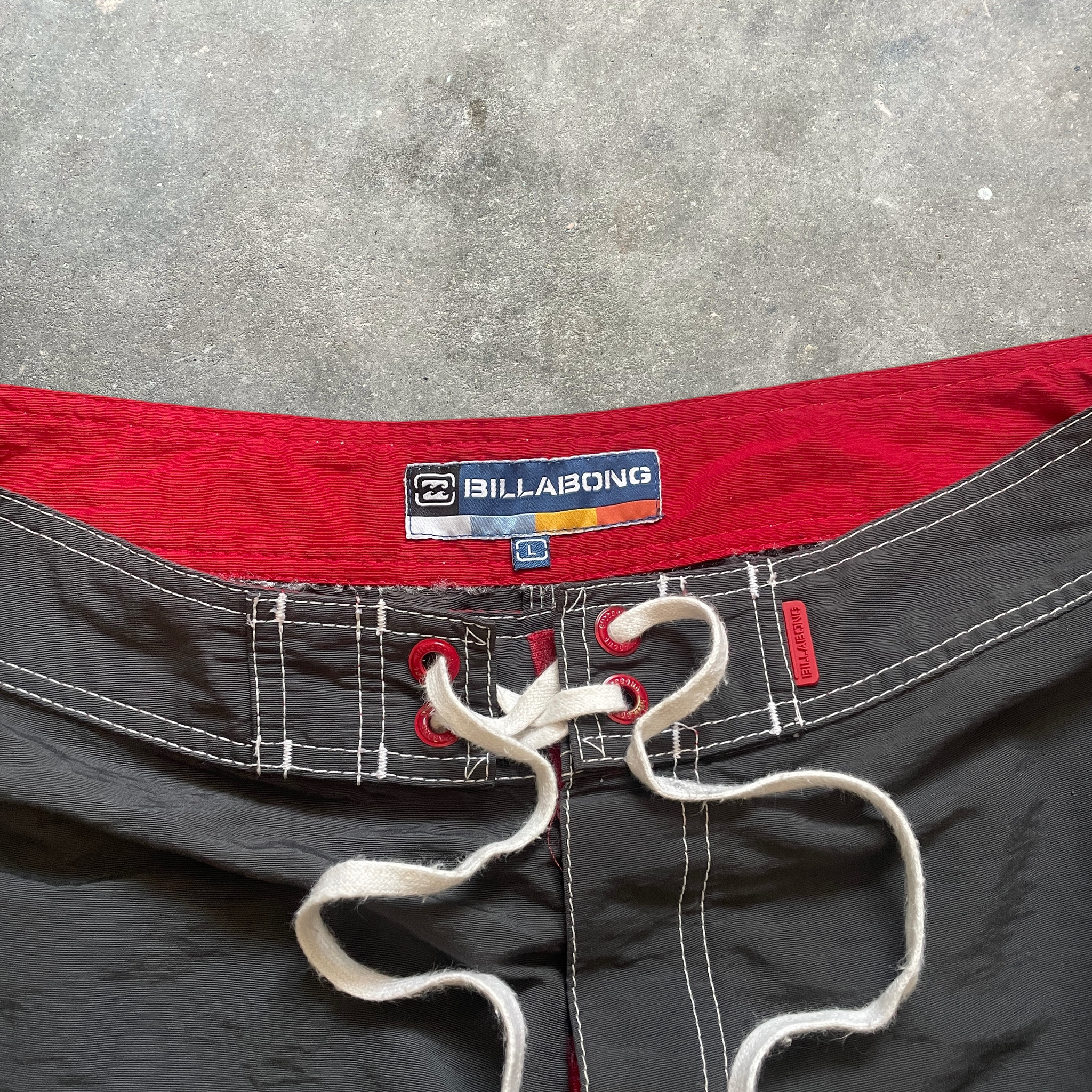 2000's Billabong Boardshorts Grey (32)