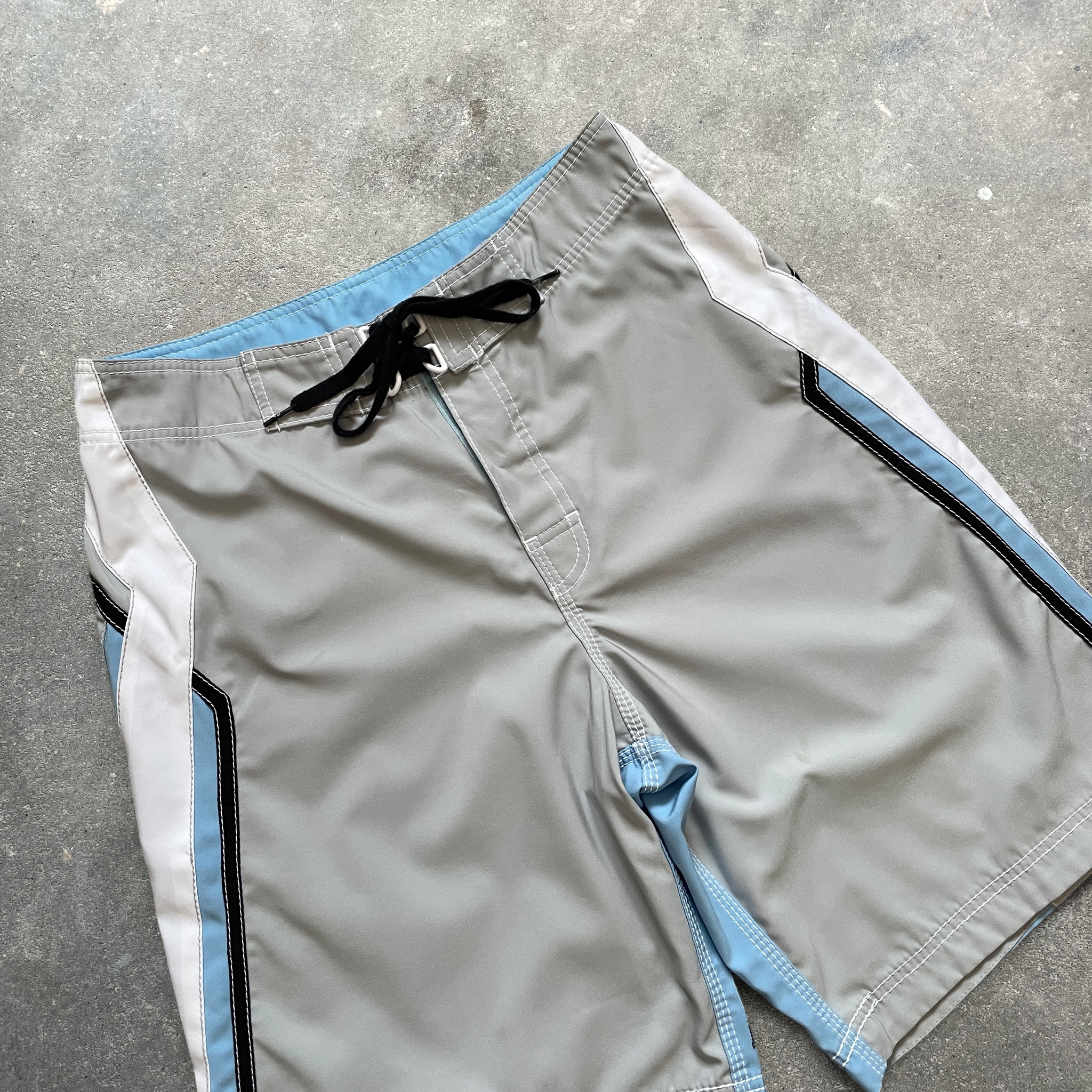2000's Billabong Boardshorts Grey/Blue (30)