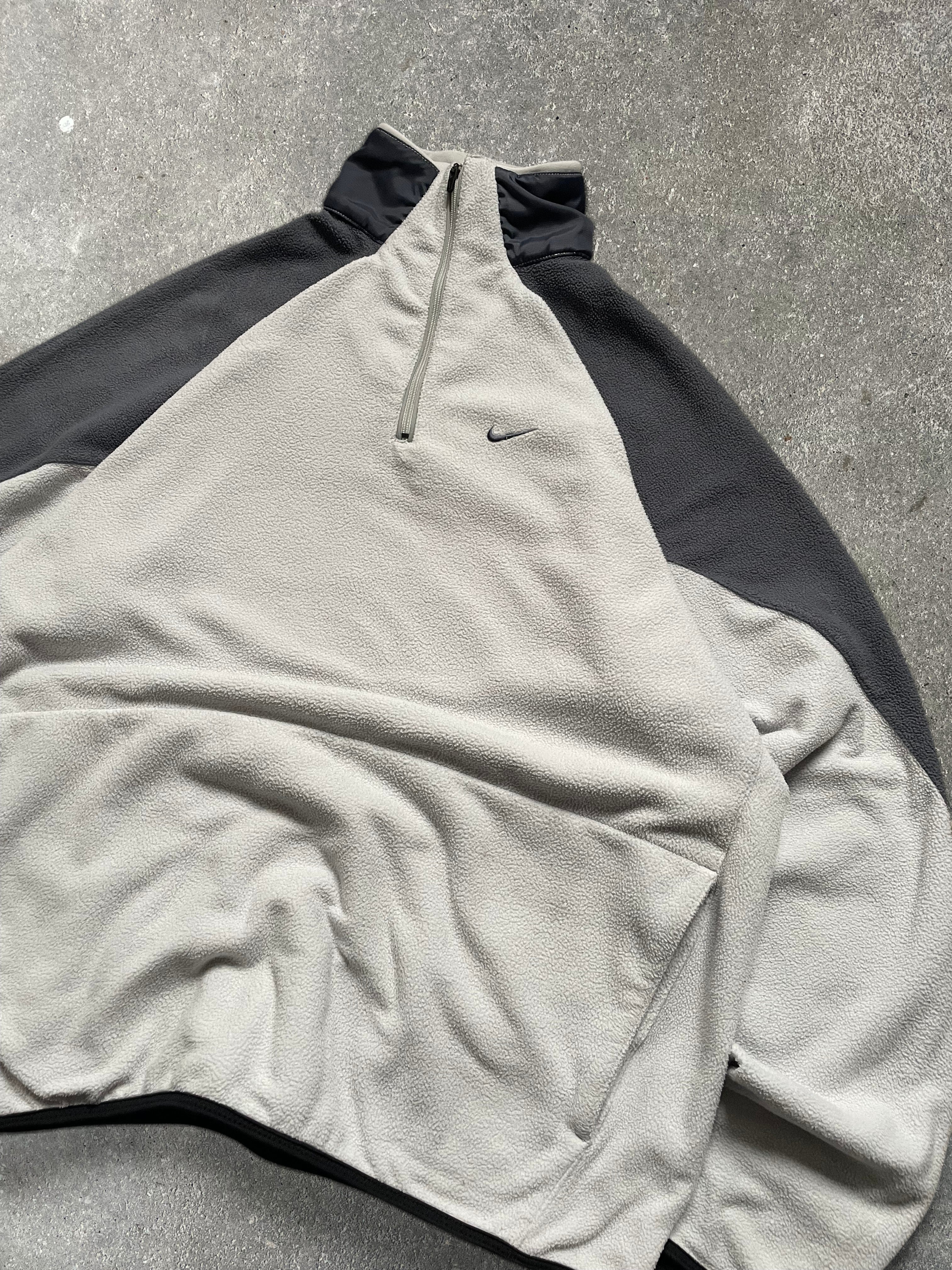 2000's Nike 1/4 Zip Fleece White/Grey (L)