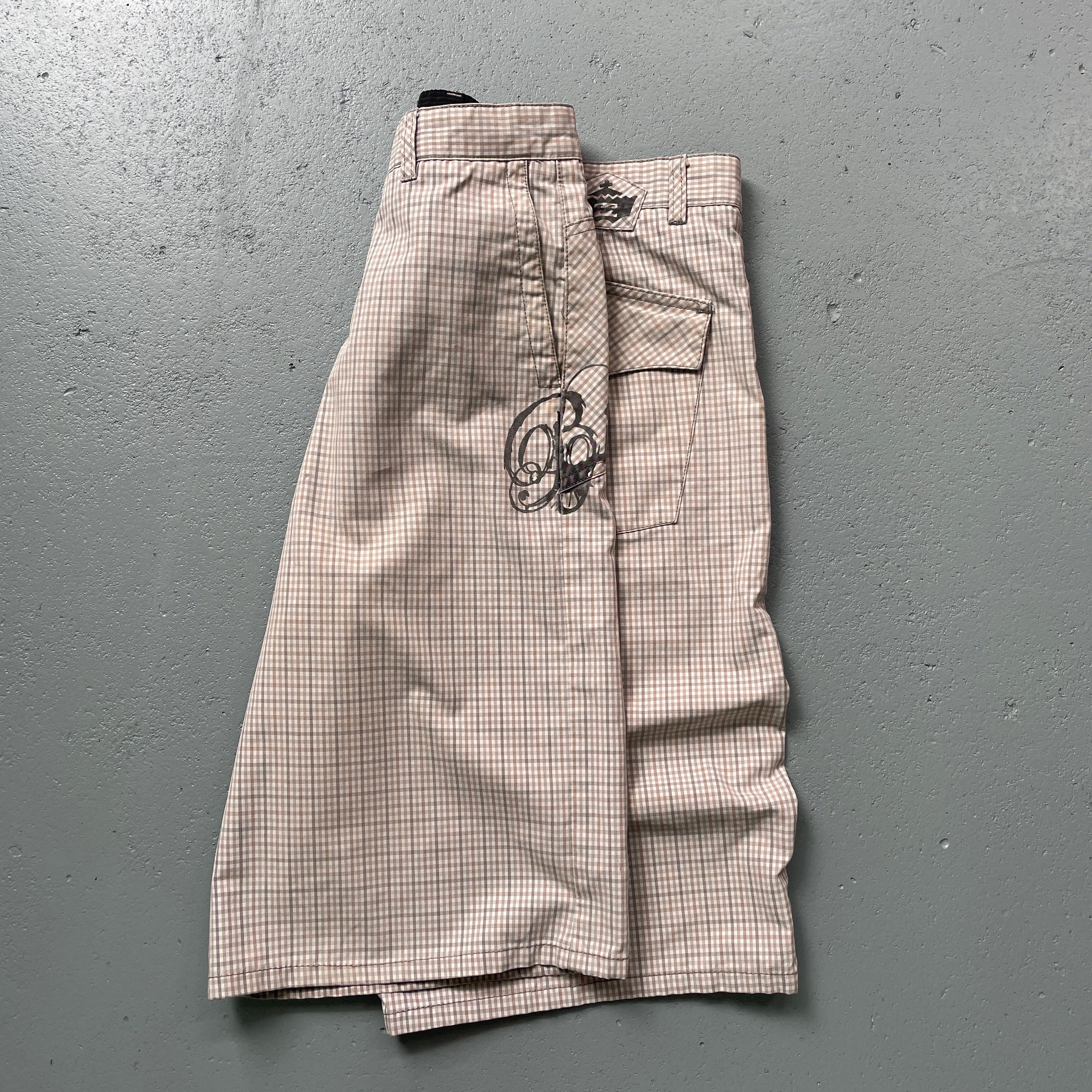 2000s Billabong Chino Shorts (31)