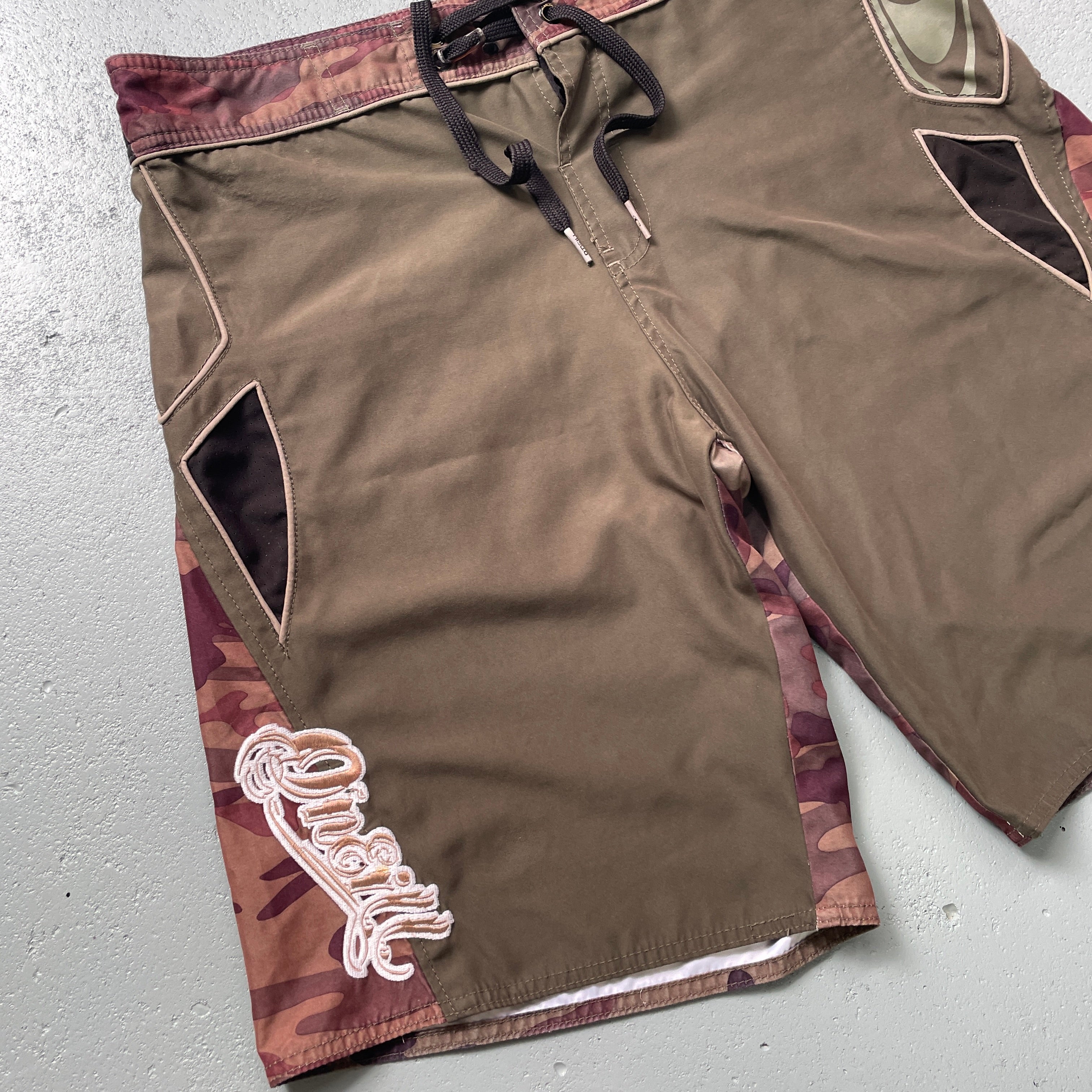 2000's O'Neill Boardshorts Khaki Camo (L)