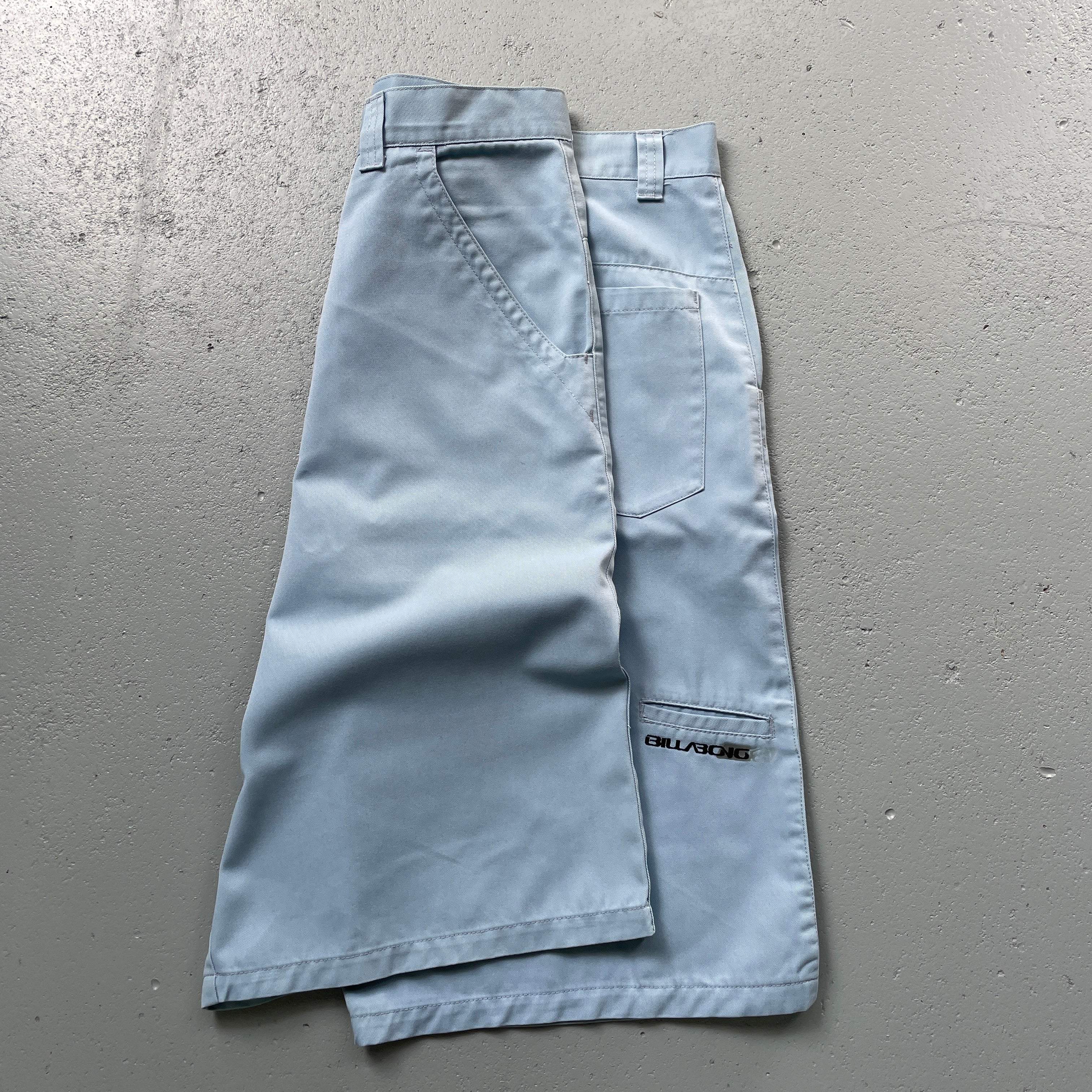 2000s Billabong Chino Shorts (32)
