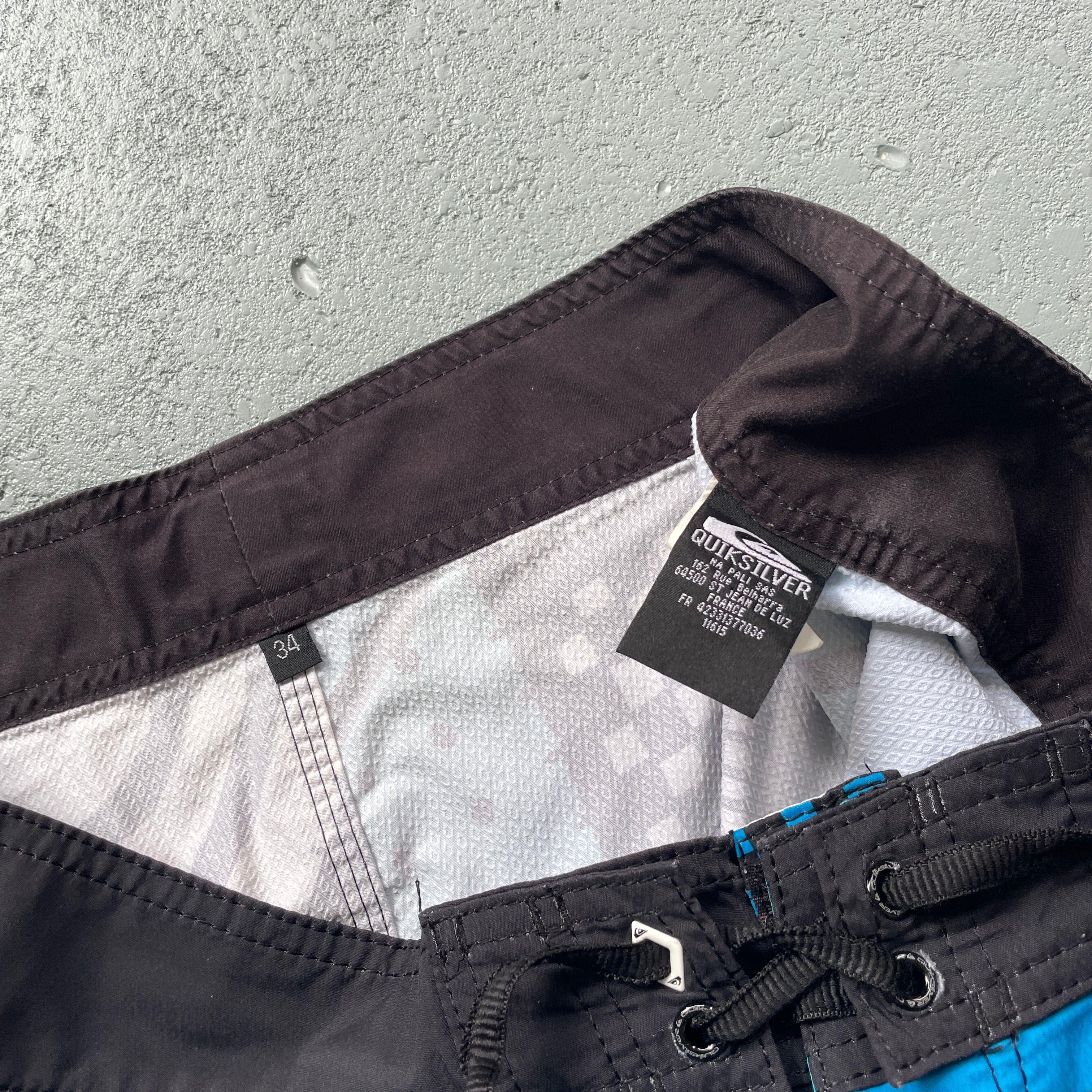 2000's Quiksilver Boardshorts (34)