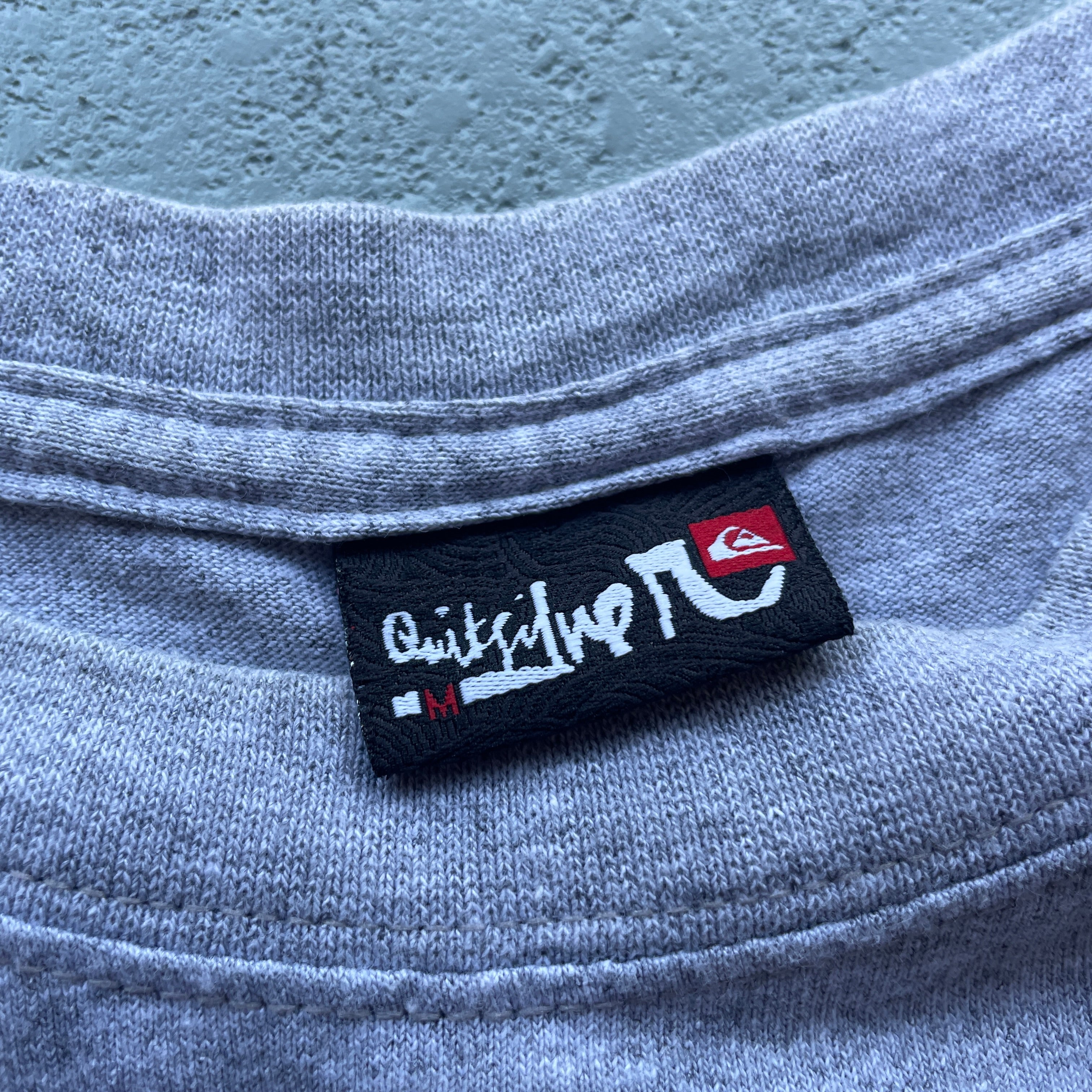 2000's Quiksilver T-shirt (M)