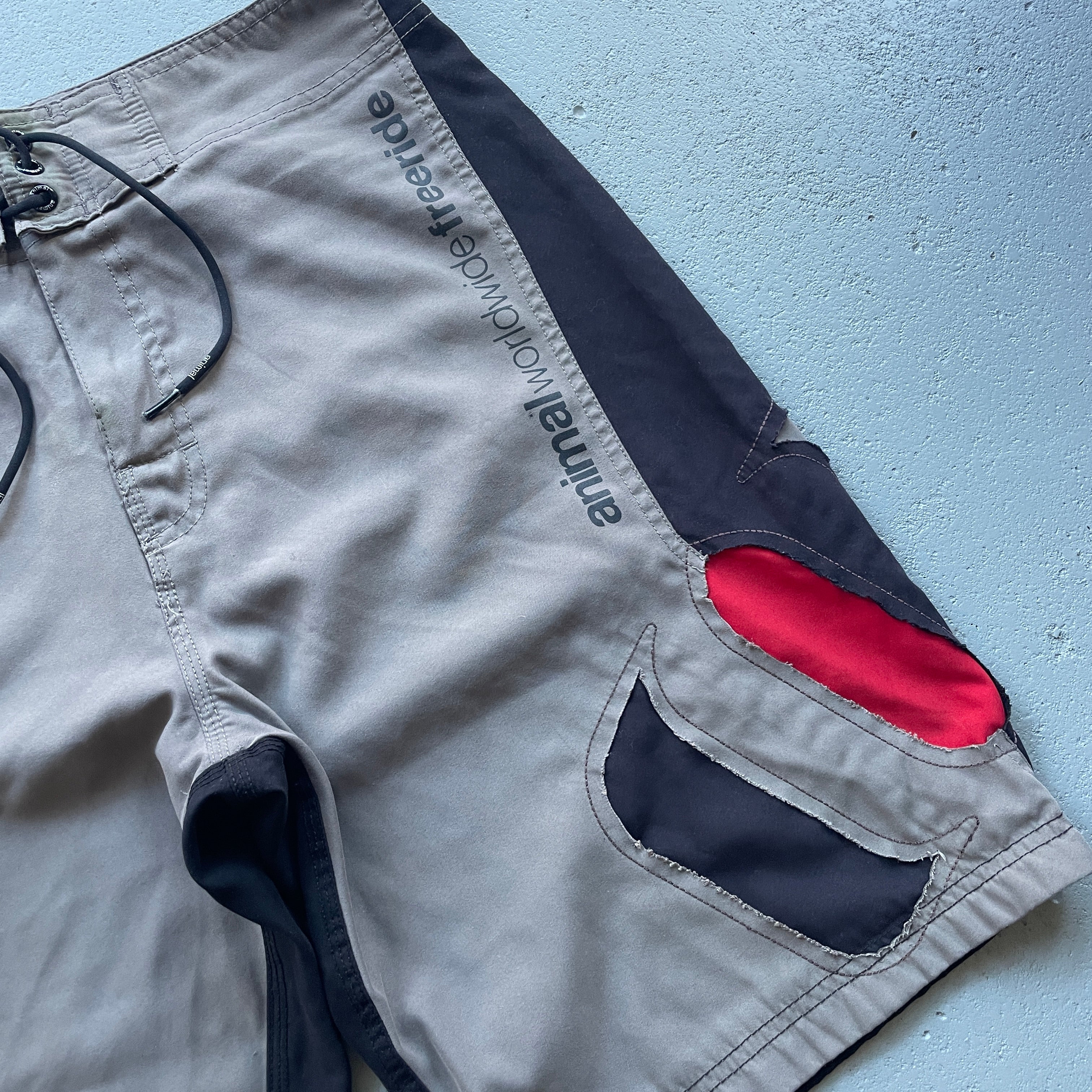 2000's Animal Boardshorts (32)