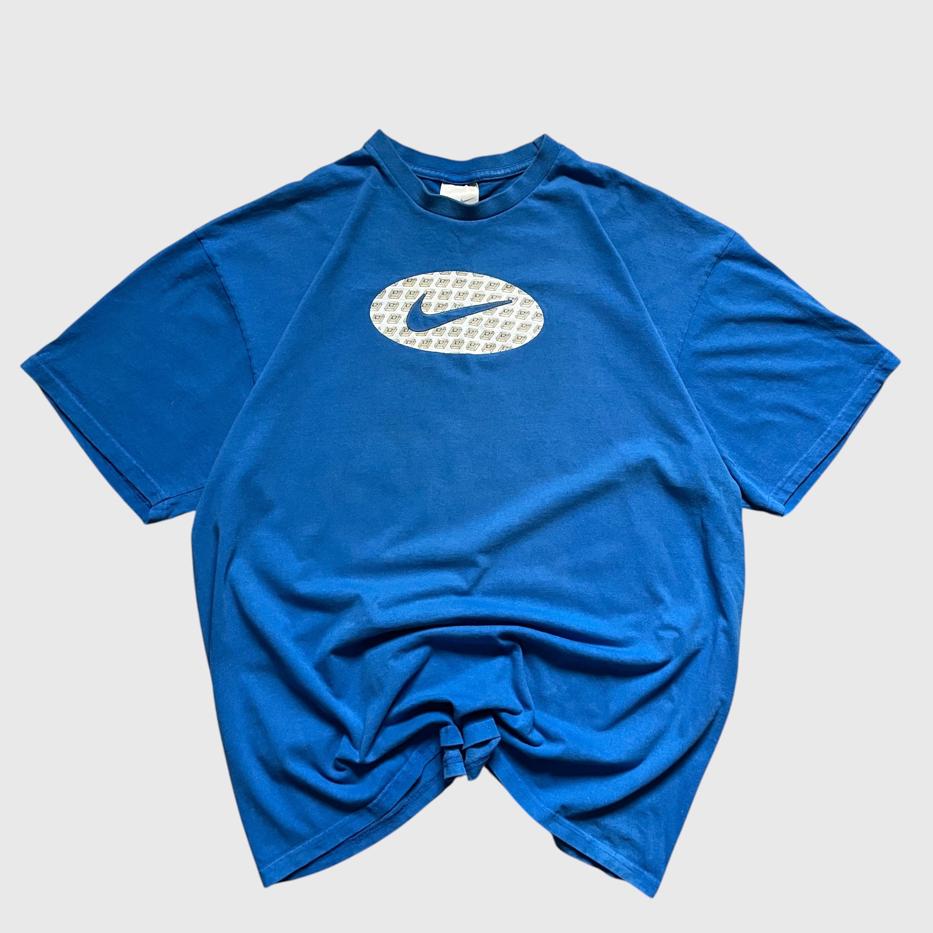 Vintage nike t shirt, graphic nike tee