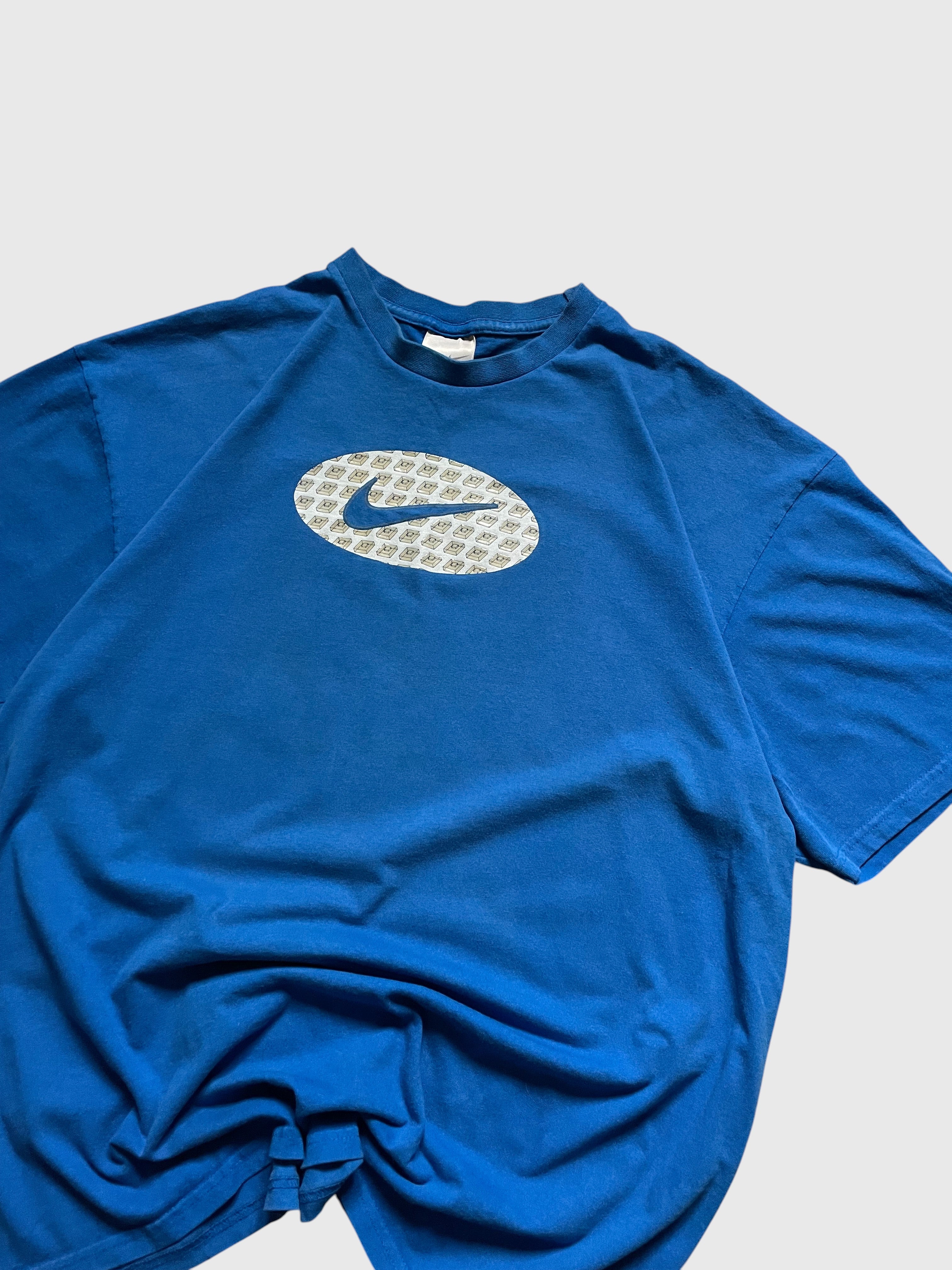 2000's Nike Graphic T-shirt Blue (XL)