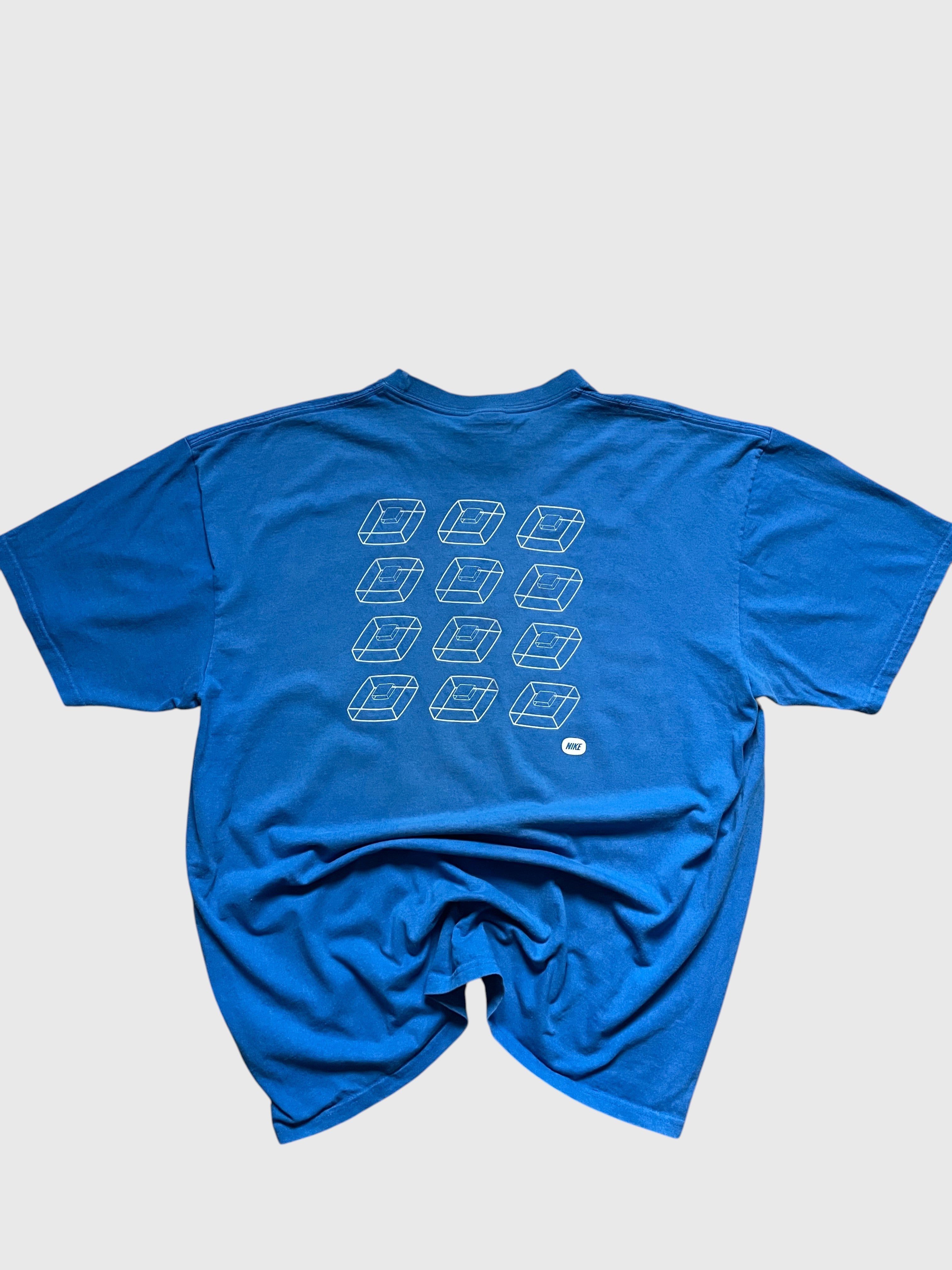 2000's Nike Graphic T-shirt Blue (XL)
