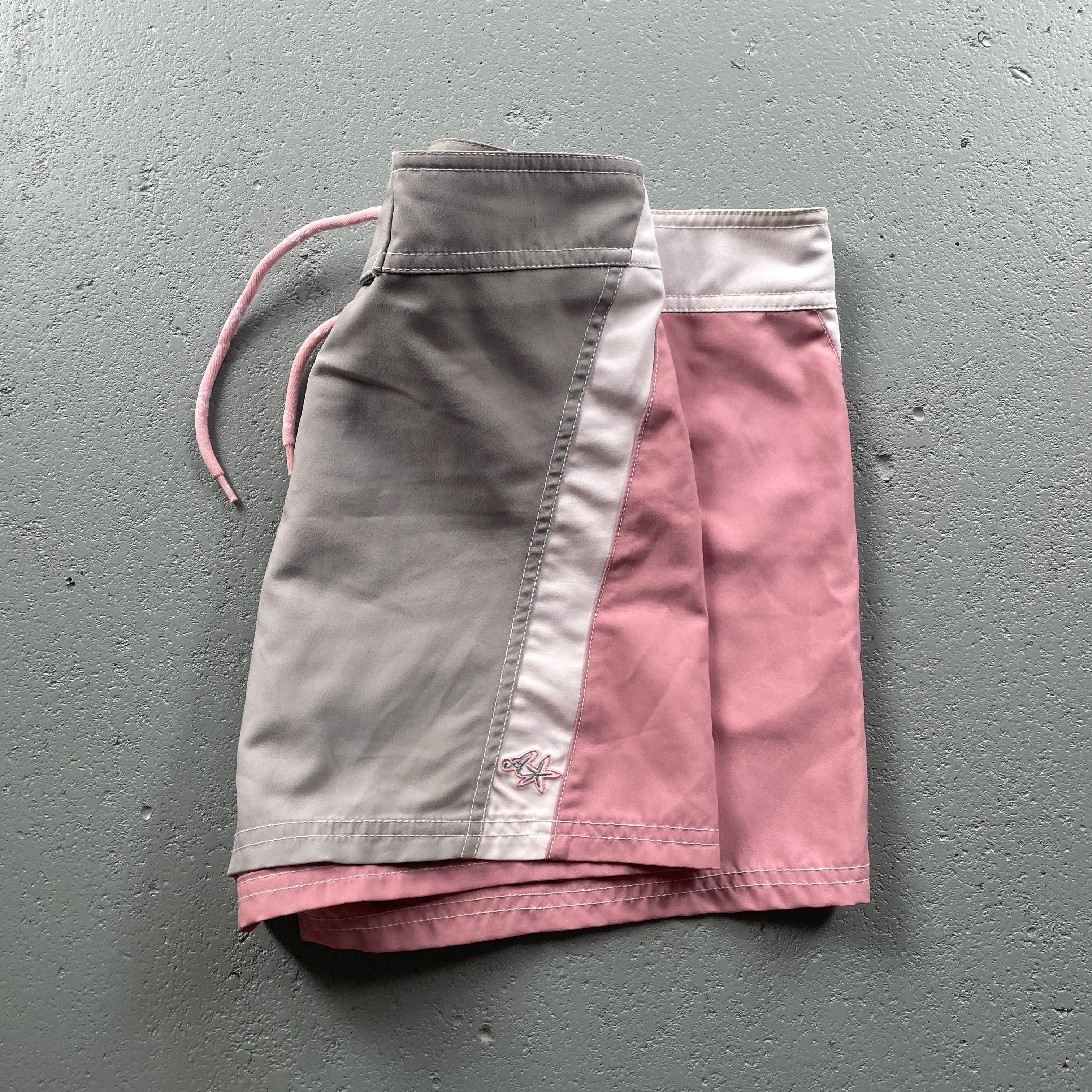 2000's Animal Swim Shorts Grey/Pink (28)