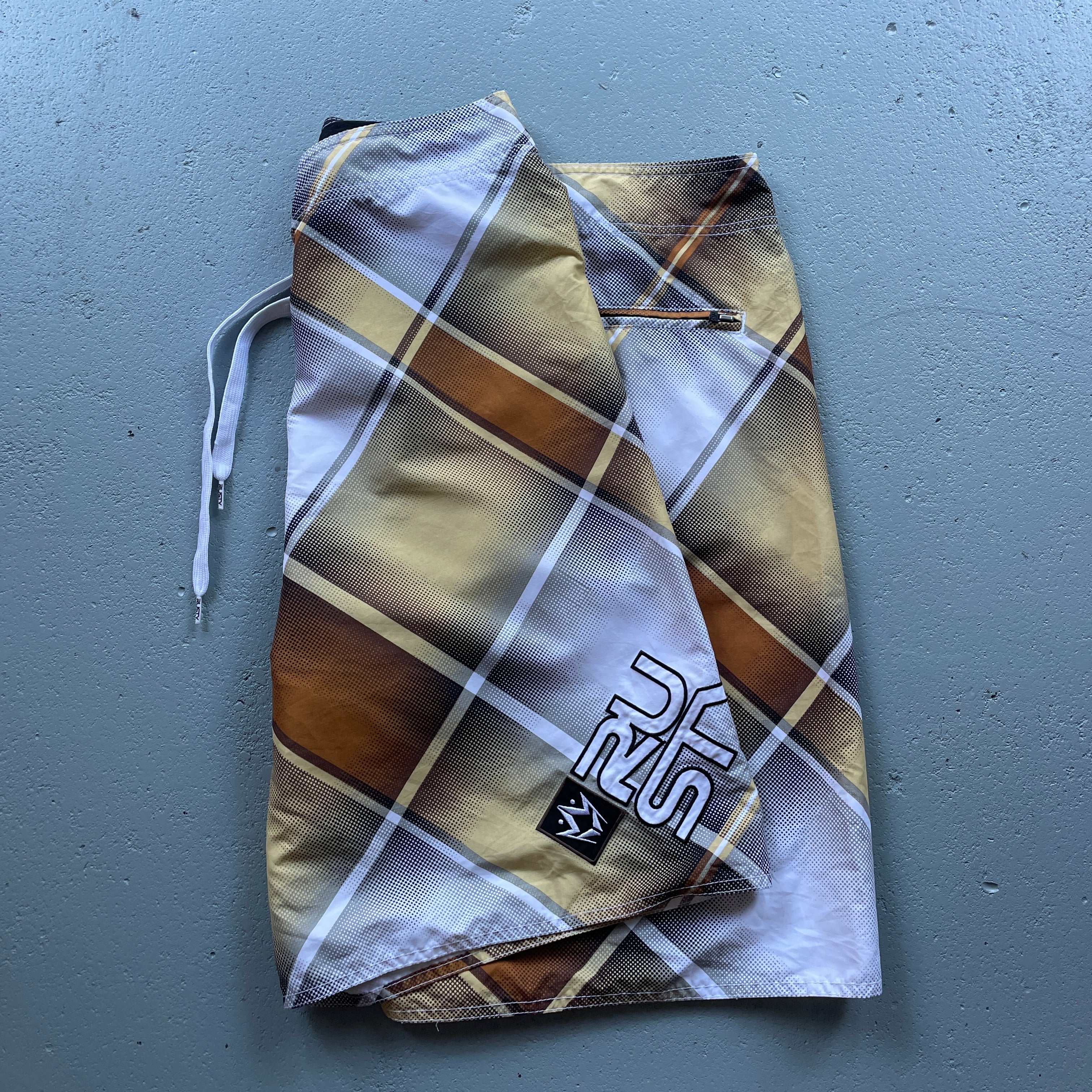 2000's Rusty Boardshorts (38)