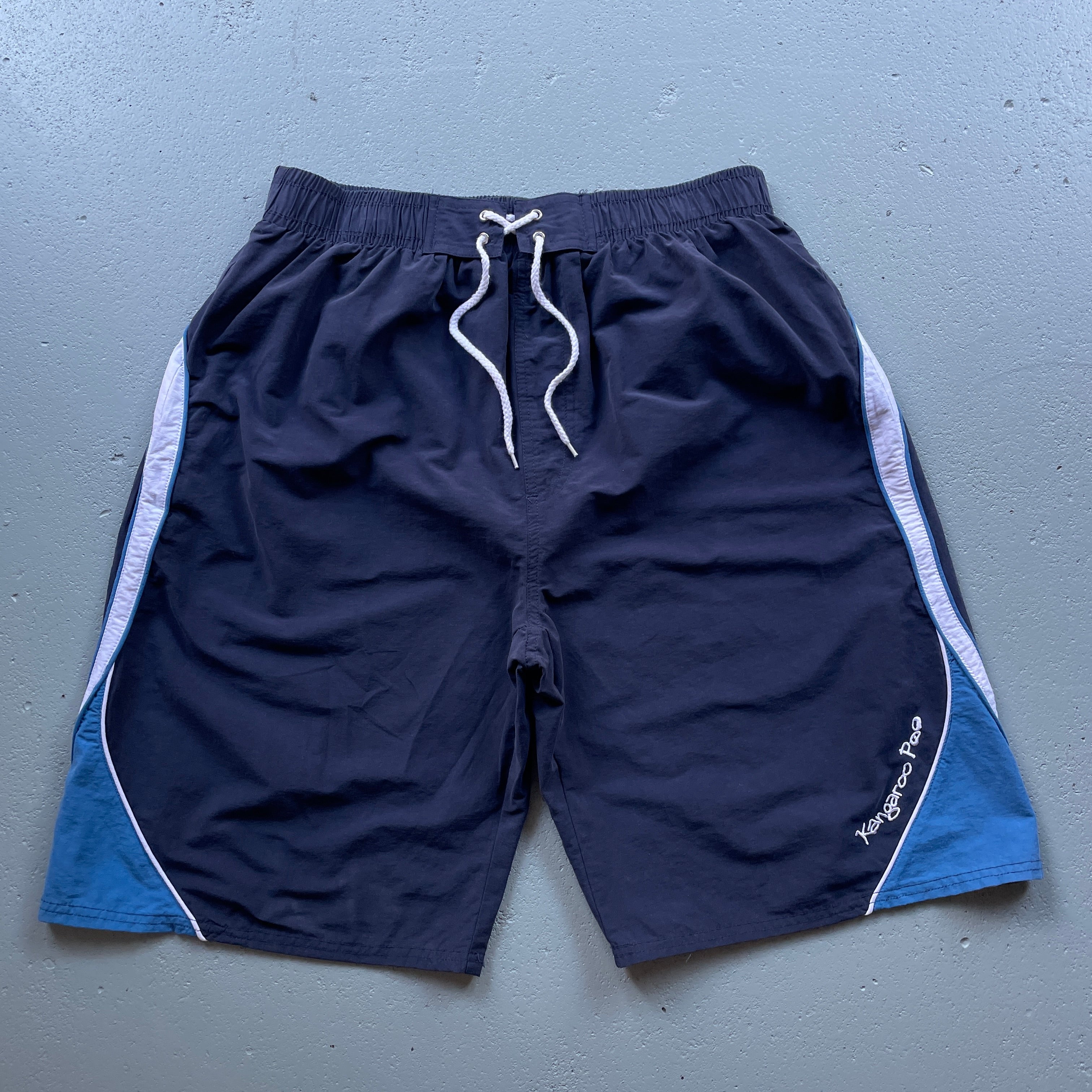 00's Kangaroo Poo Board/Swim Shorts (L)
