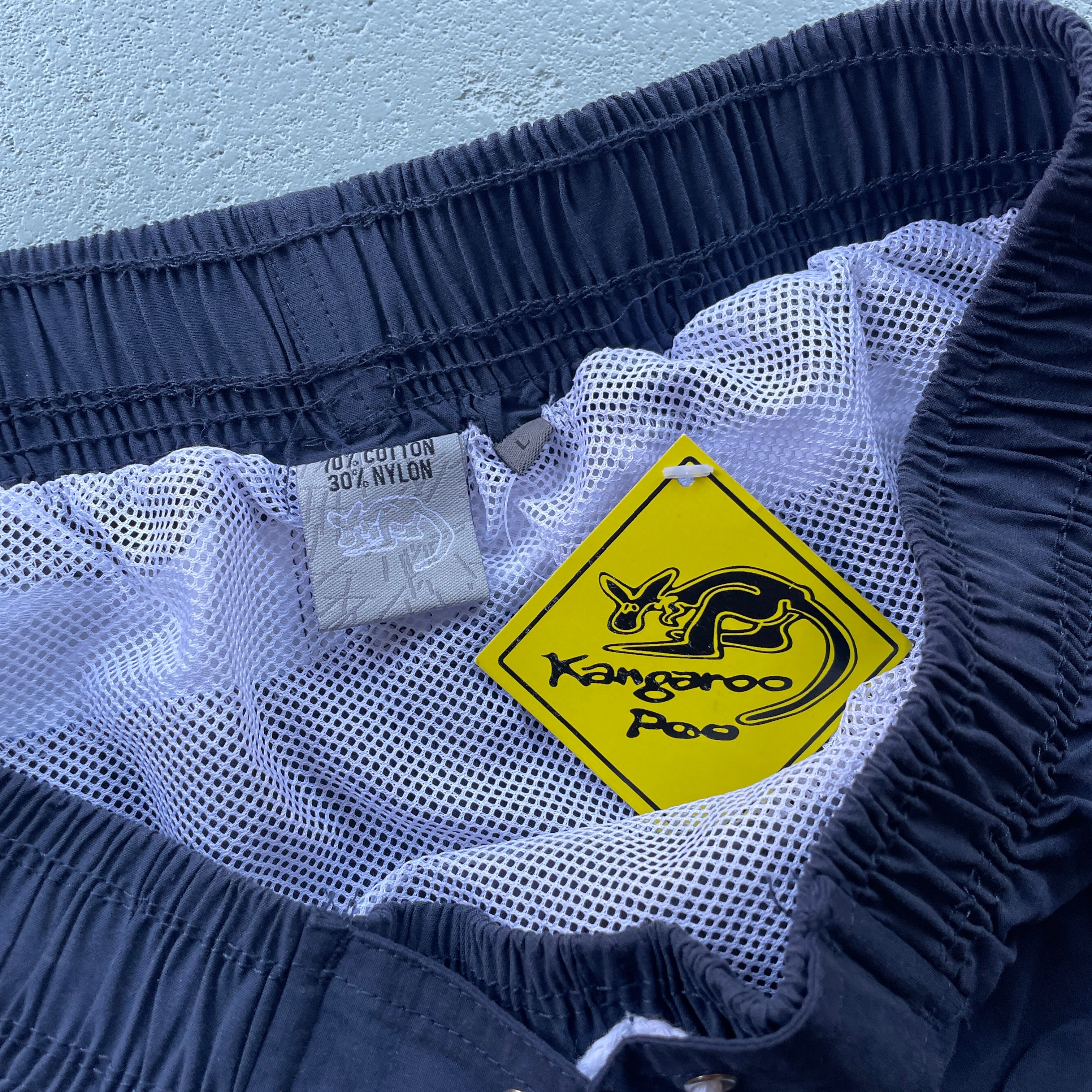 00's Kangaroo Poo Board/Swim Shorts (L)