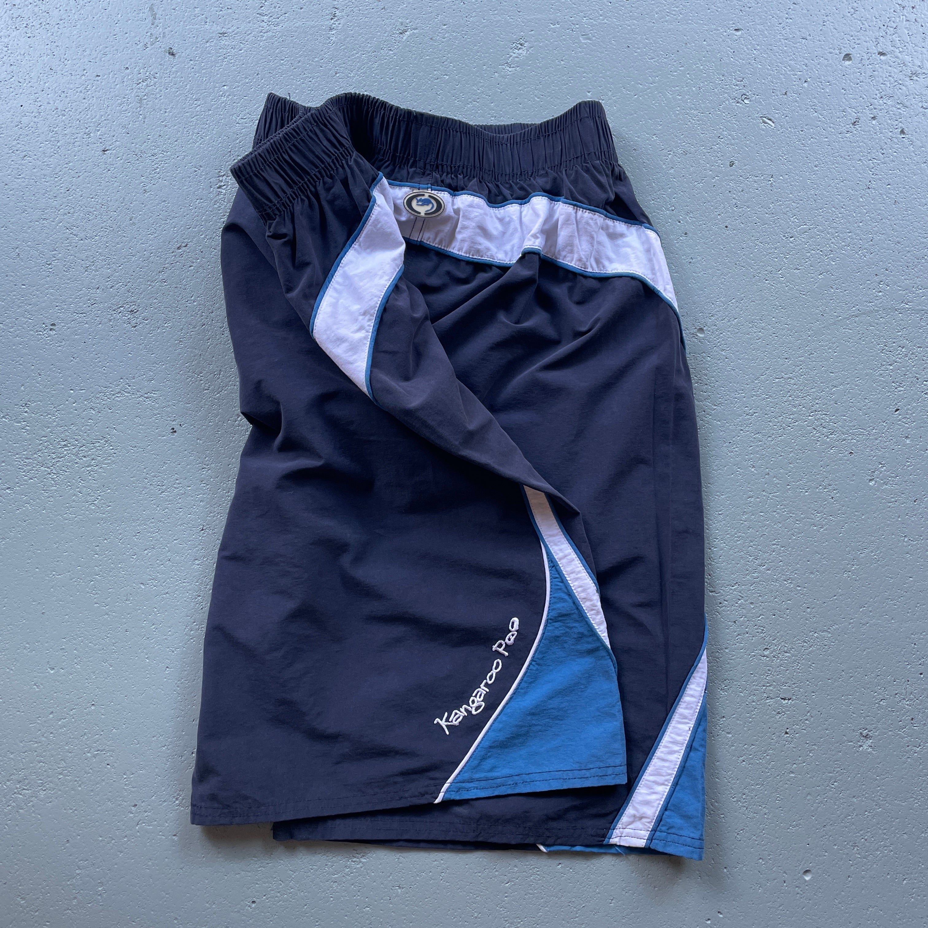 00's Kangaroo Poo Board/Swim Shorts (L)