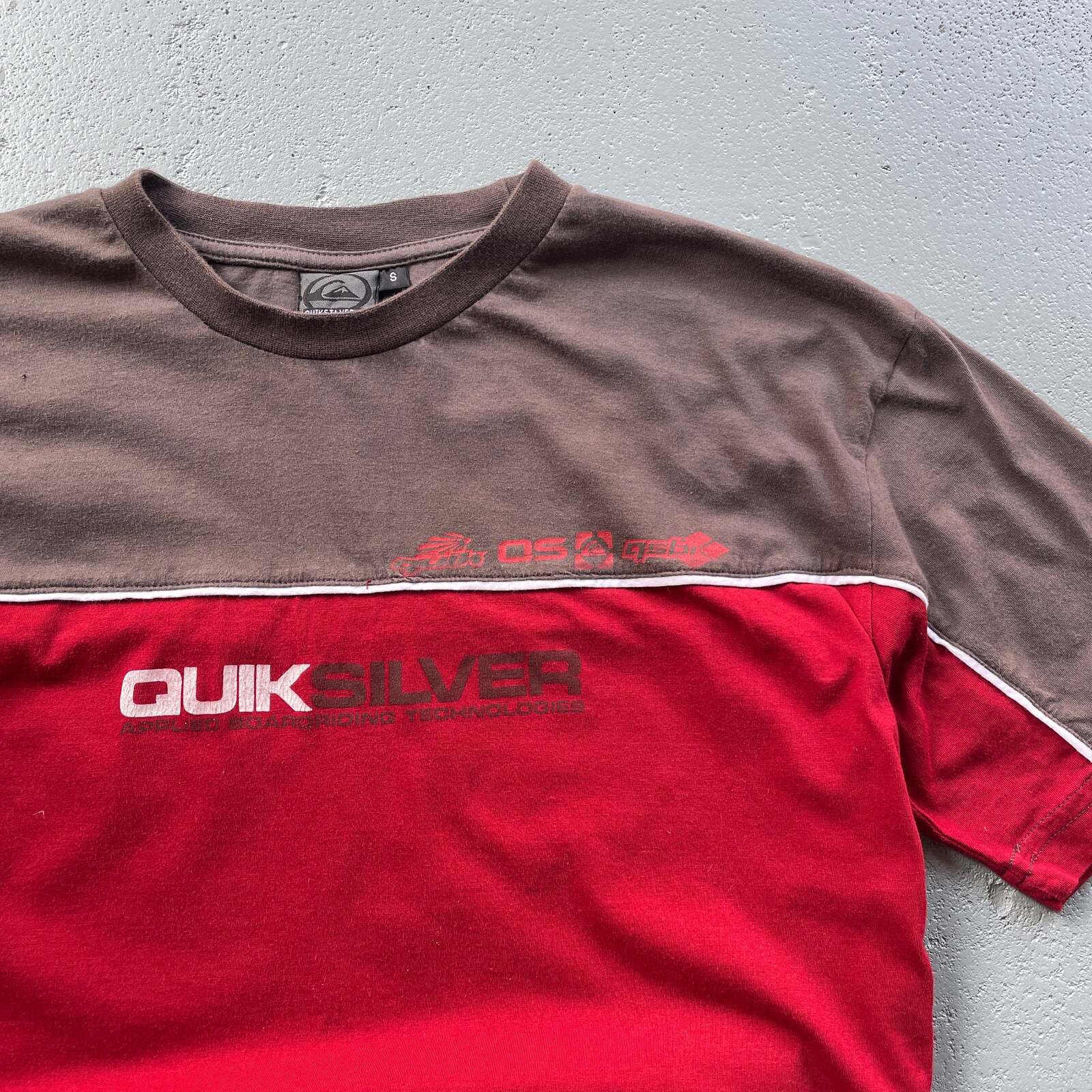 2000's Quiksilver T-shirt (S)