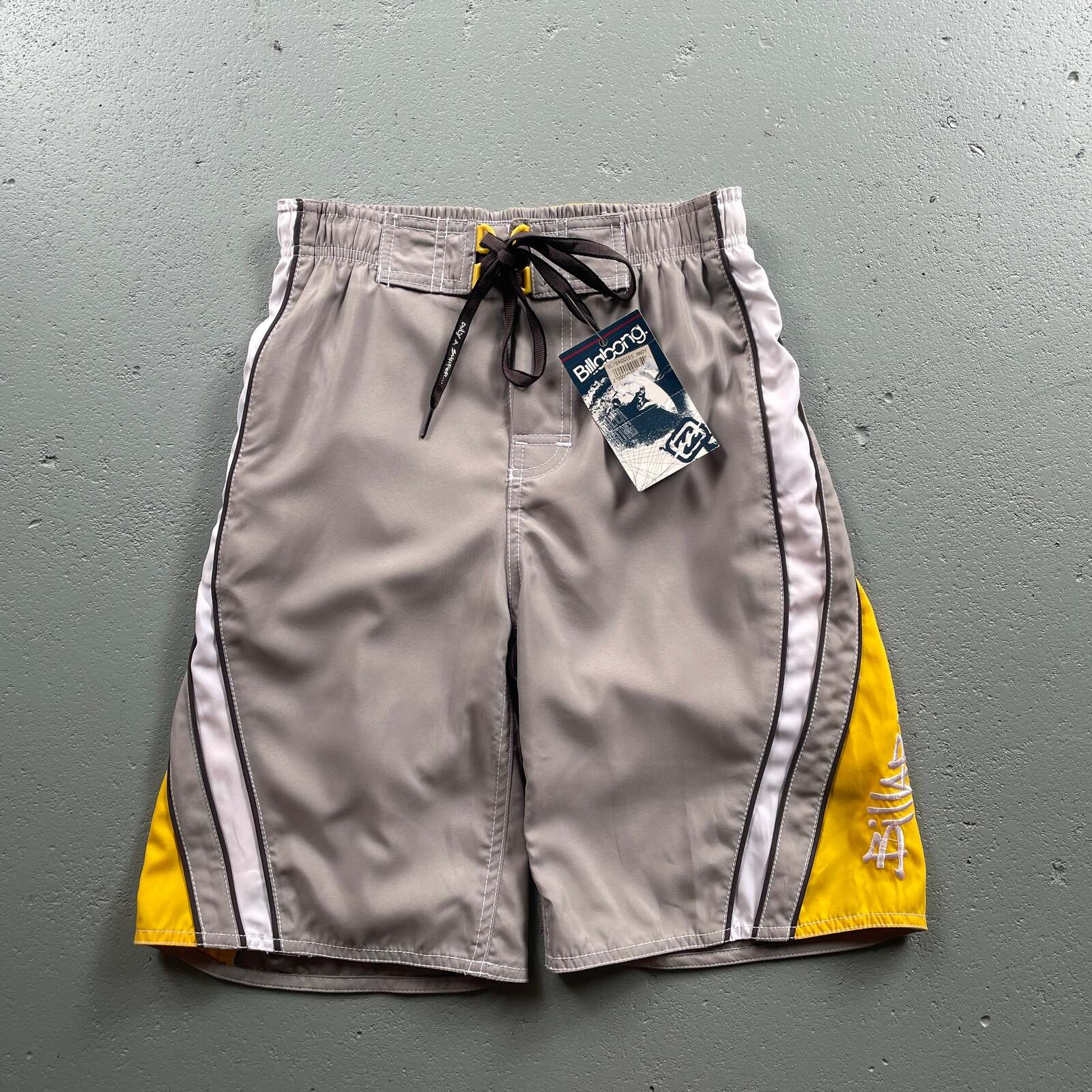 00's Billabong Andys Irons Boardshorts Boys (24)