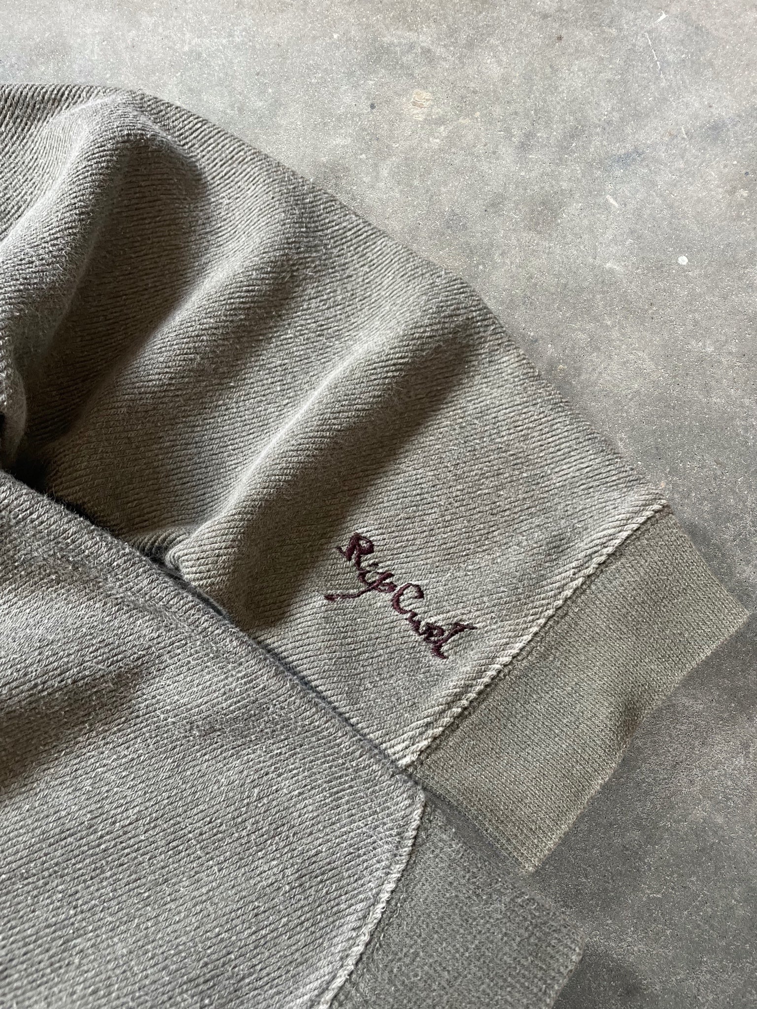 2000's Rip Curl Sweatshirt Olive Green (S/M)