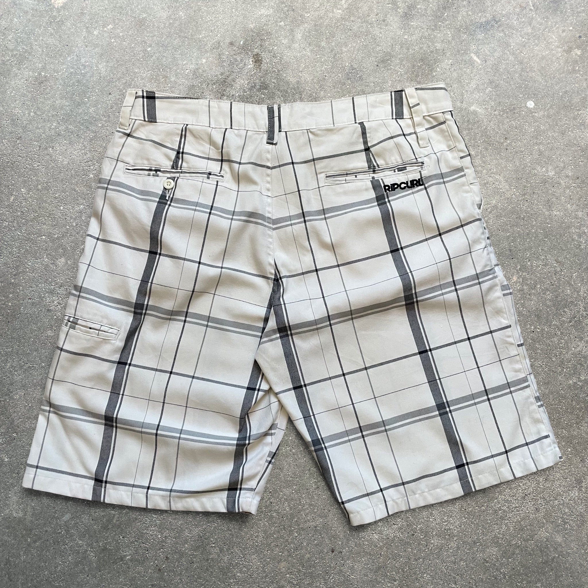 2000's Rip Curl Chino Shorts (36)