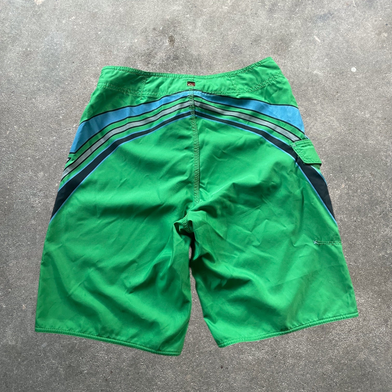 2000's Quiksilver Boardshorts Green (S)