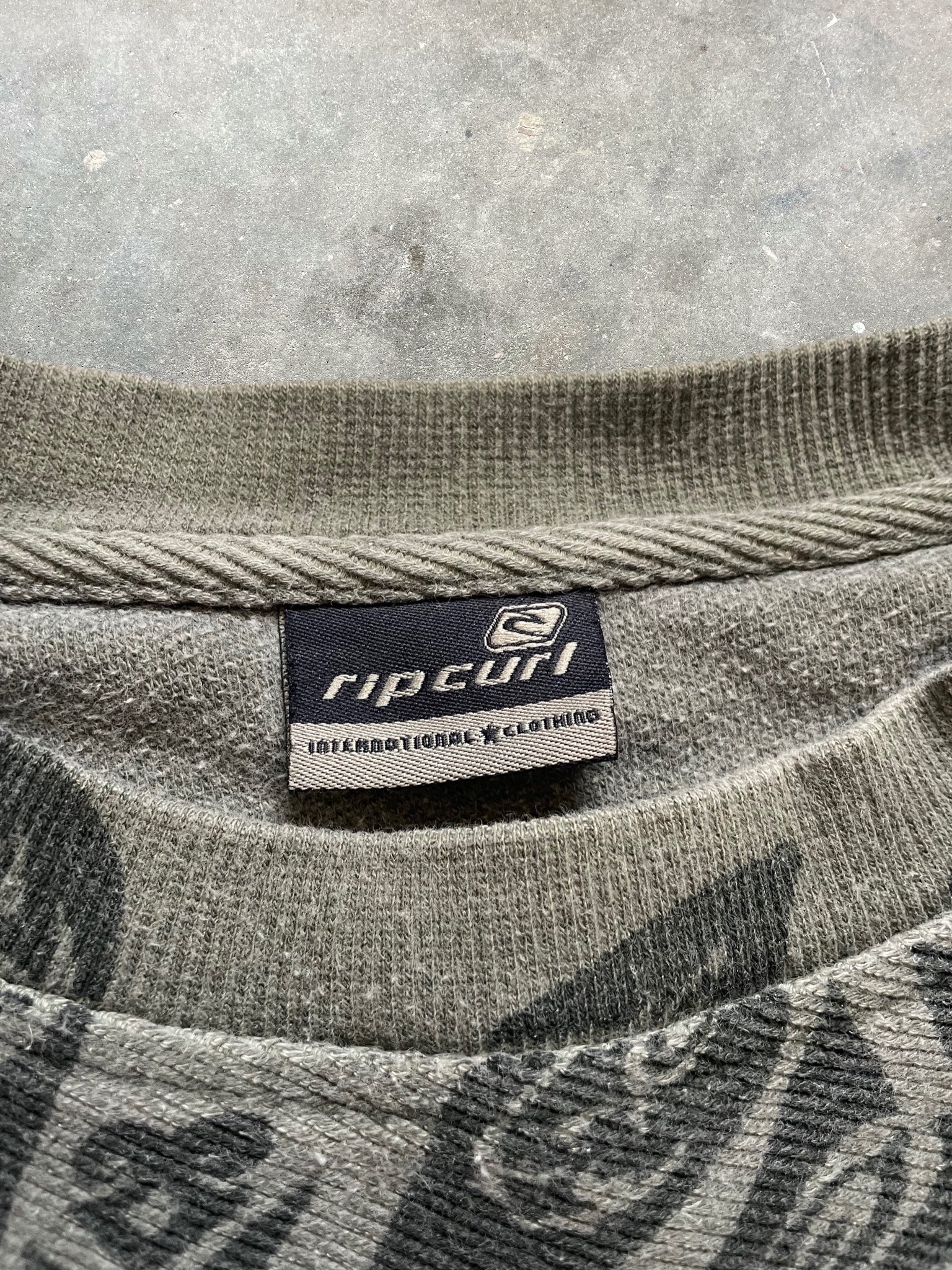 2000's Rip Curl Sweatshirt Olive Green (S/M)