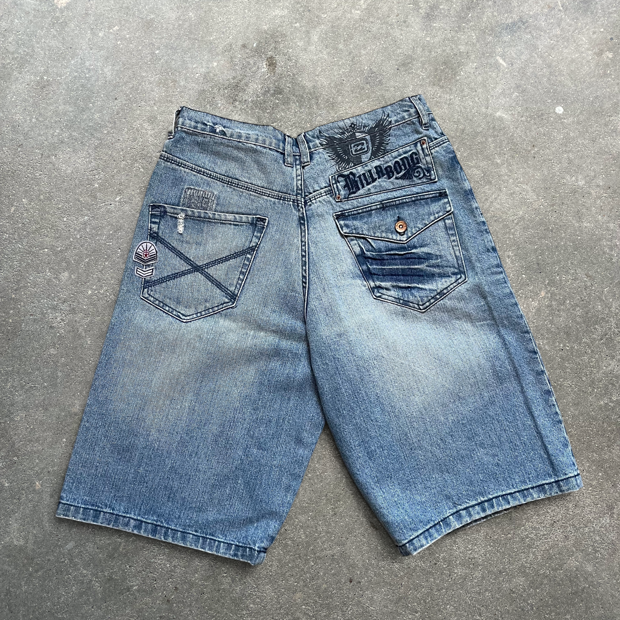 2000's Billabong Denim Shorts (32)