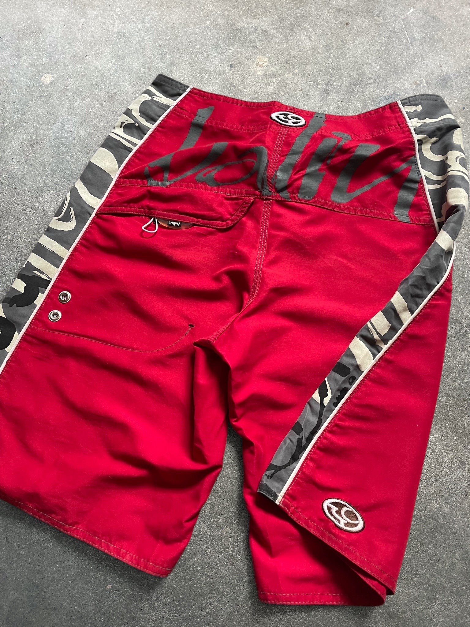 2000's Balin Boardshorts Red/Grey (30)