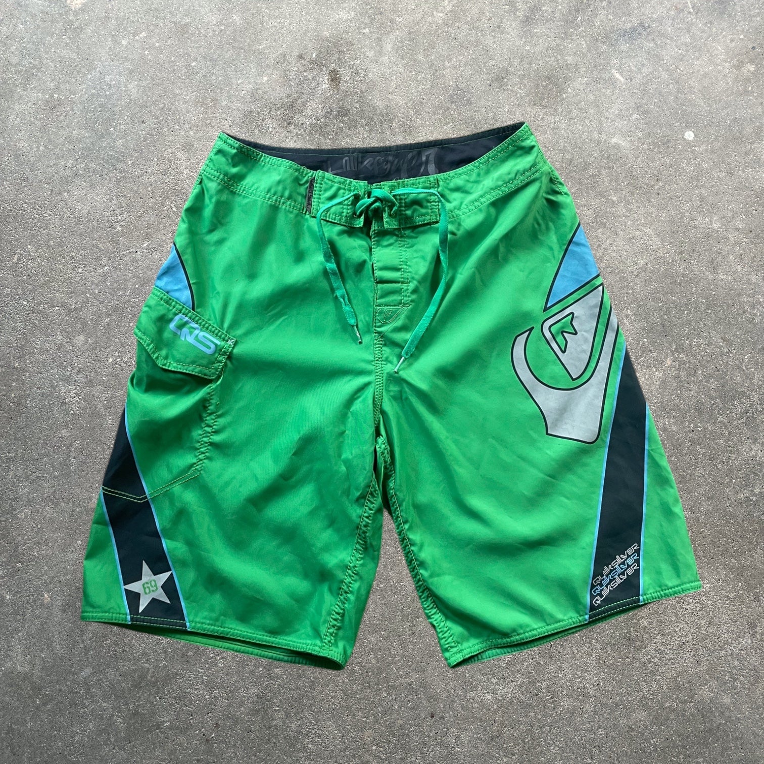 2000's Quiksilver Boardshorts Green (S)