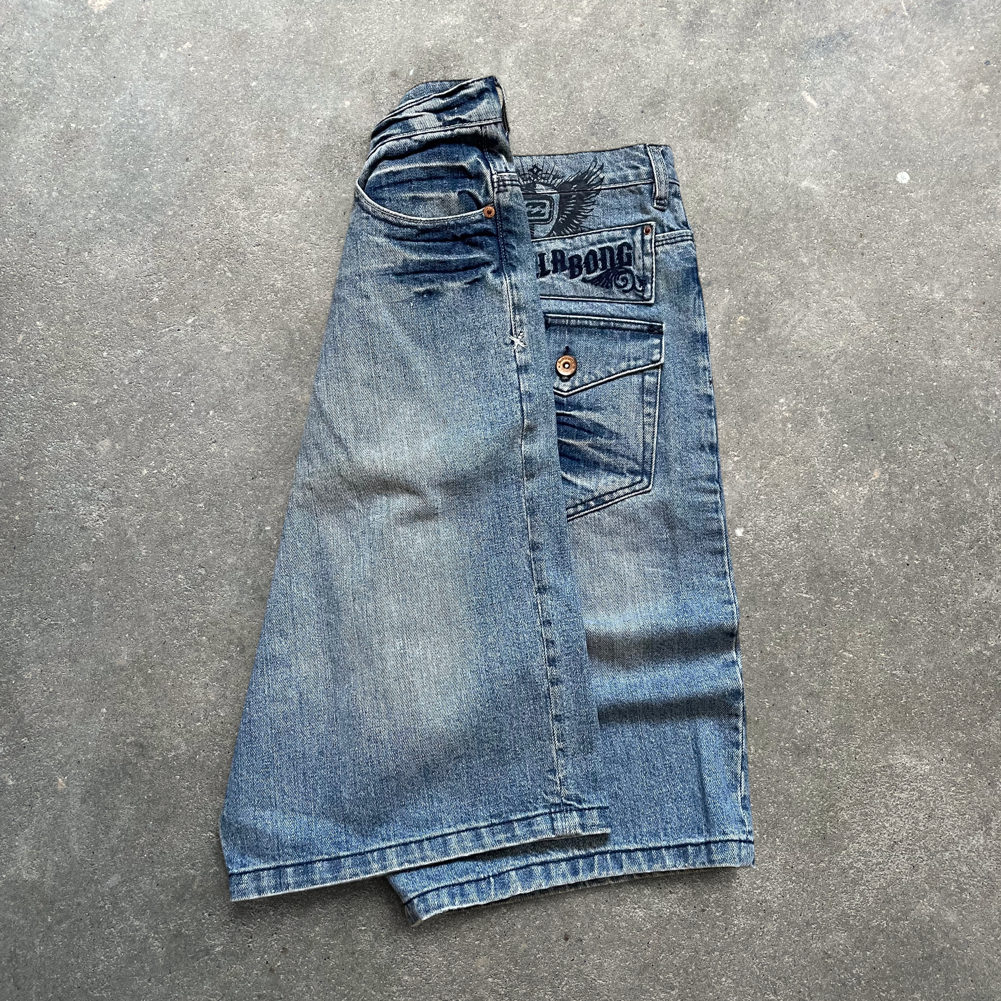 2000's Billabong Denim Shorts (32)