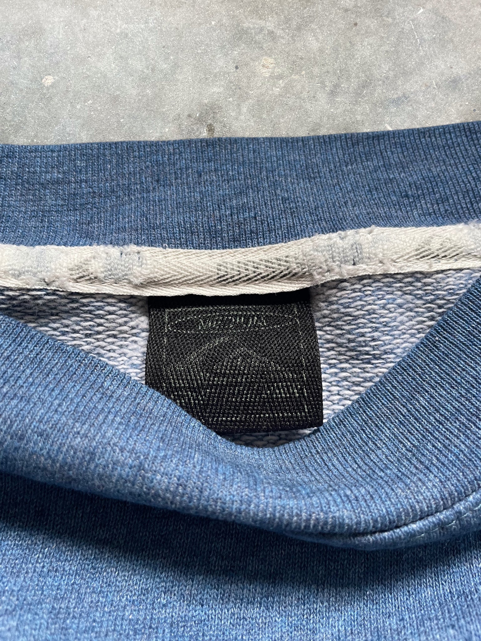 90's Quiksilver Sweatshirt Blue (S)