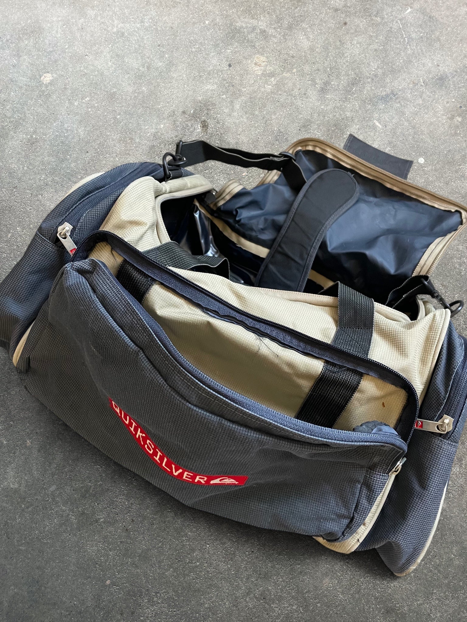 2000's Quiksilver Hold-all