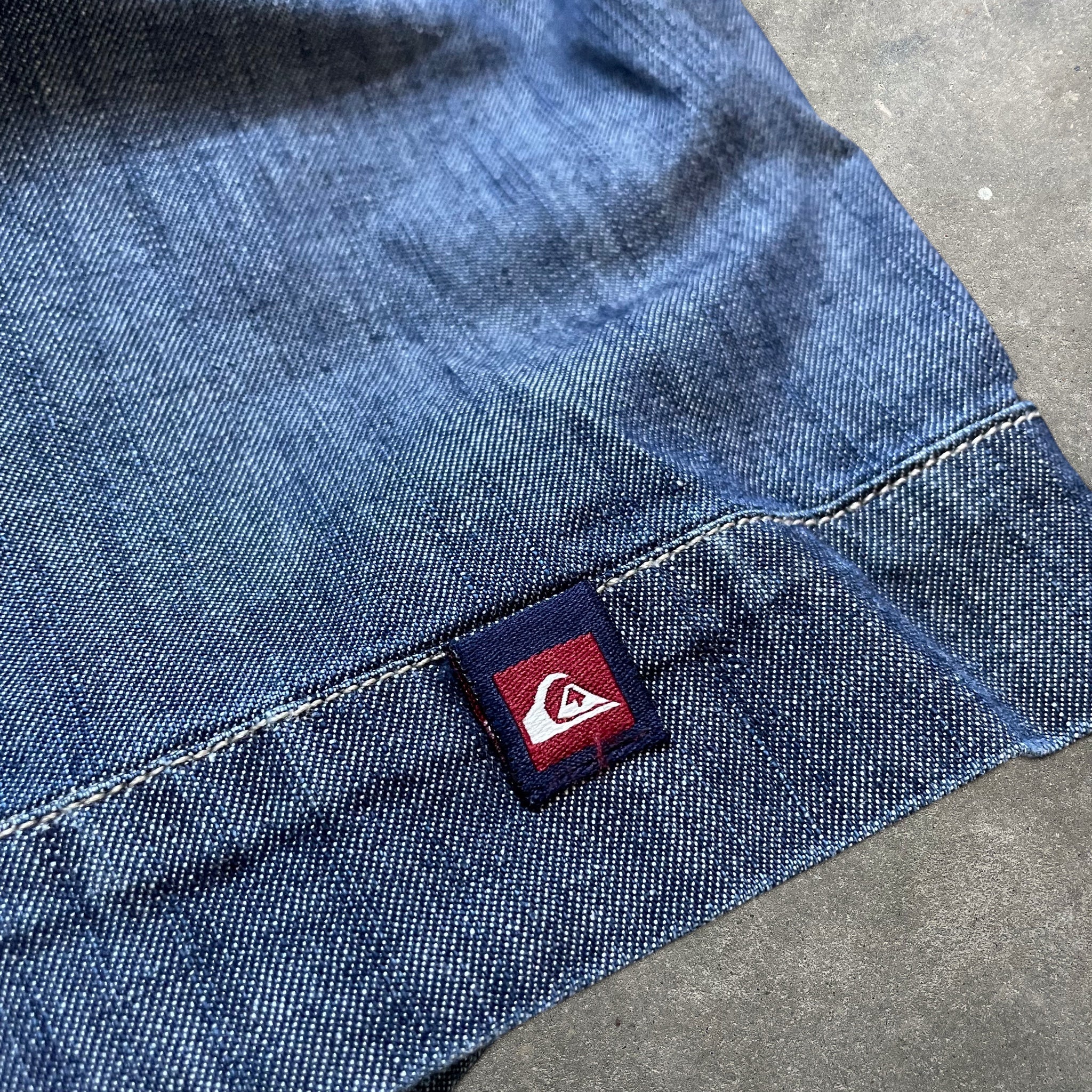90's Quiksilver Denim Surf Shirt (XL)