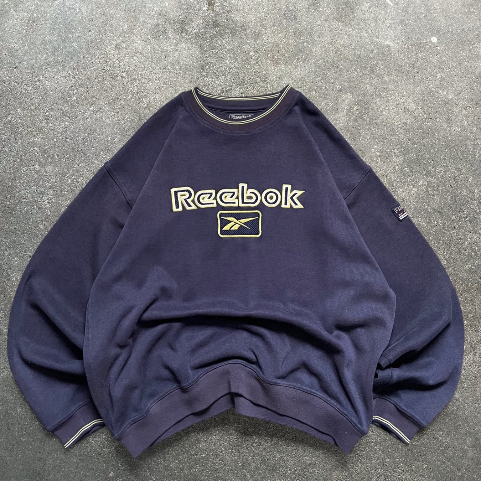 90's Reebok Sweatshirt Navy (L)