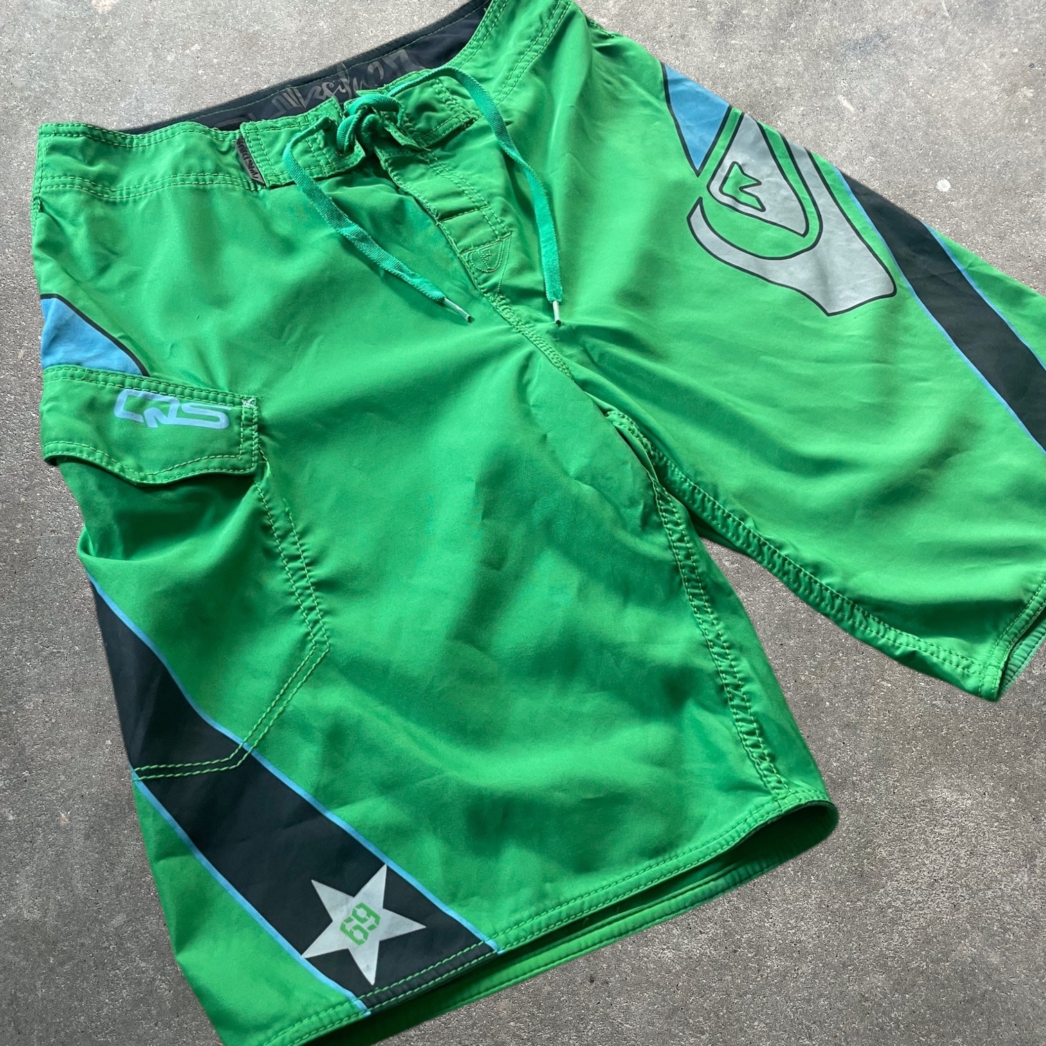 2000's Quiksilver Boardshorts Green (S)