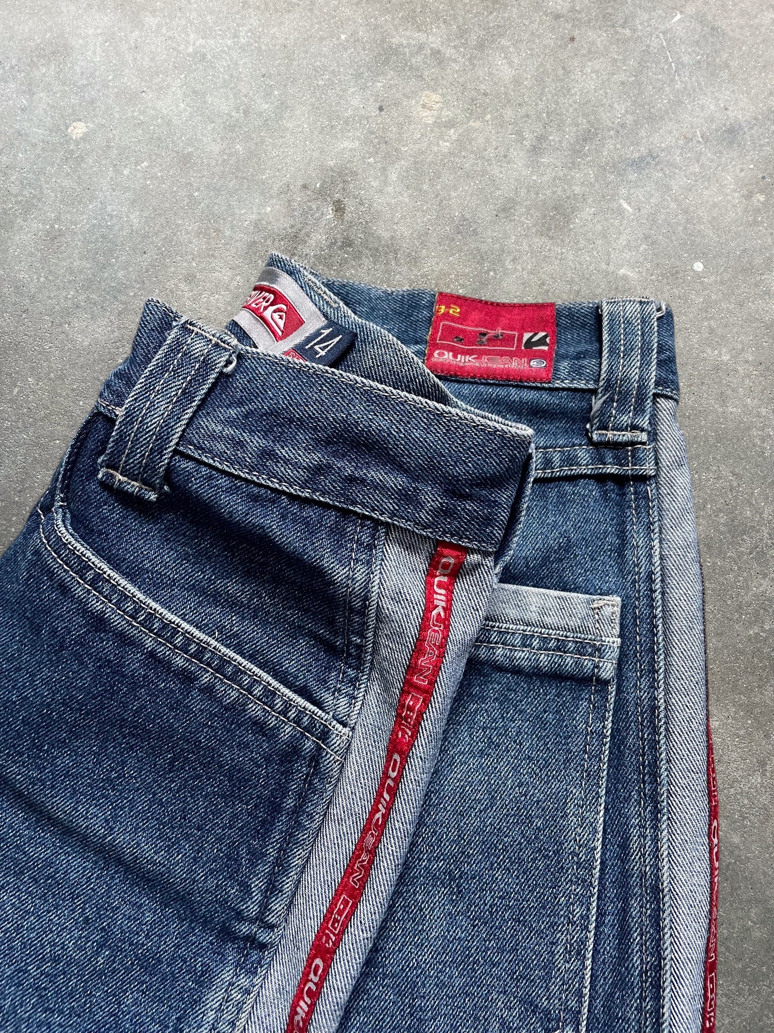 2000's Quiksilver Denim Jorts (27)
