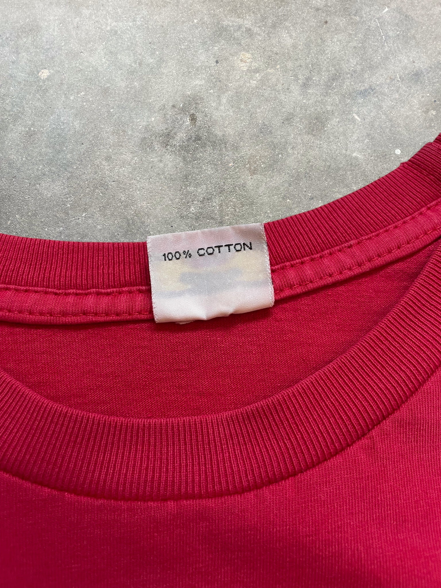 2000's Rip Curl Tee Red (L)