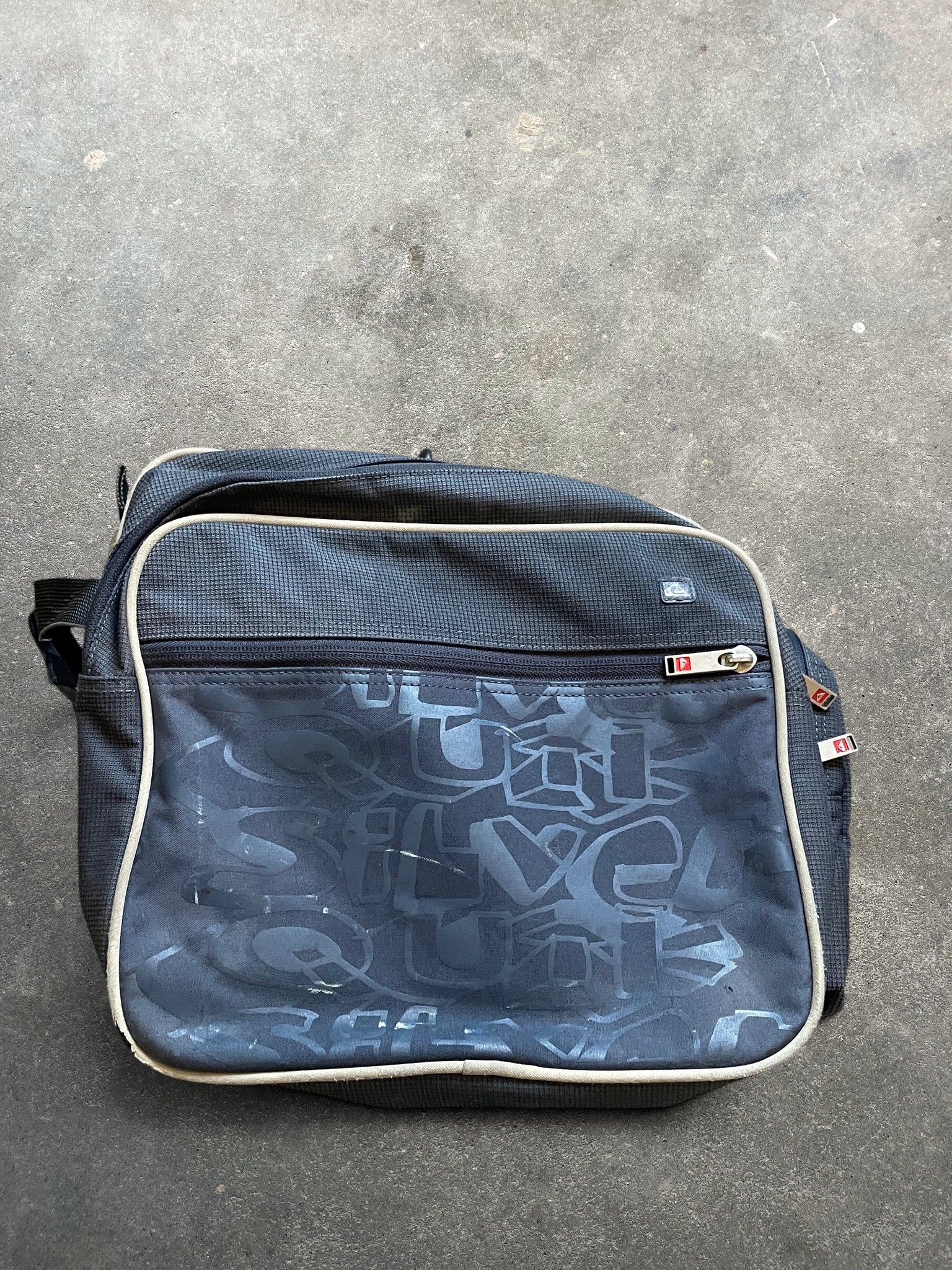 2000's Quiksilver Hold-all