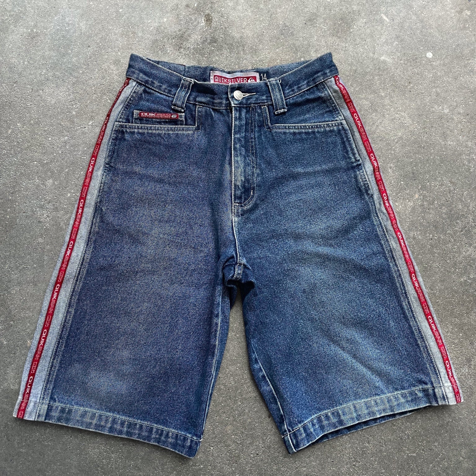 2000's Quiksilver Denim Jorts (27)